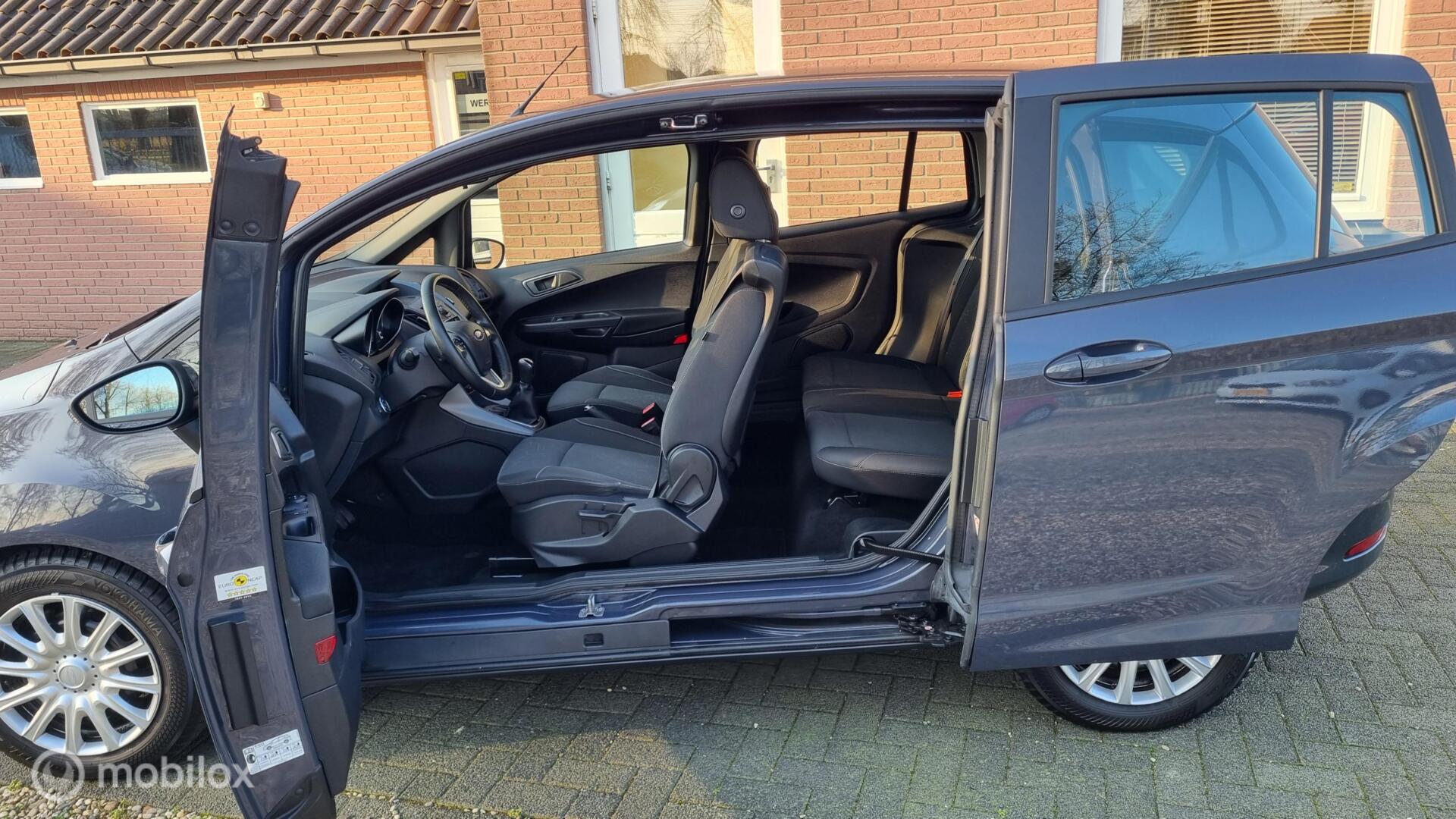 Foto van Ford B-max