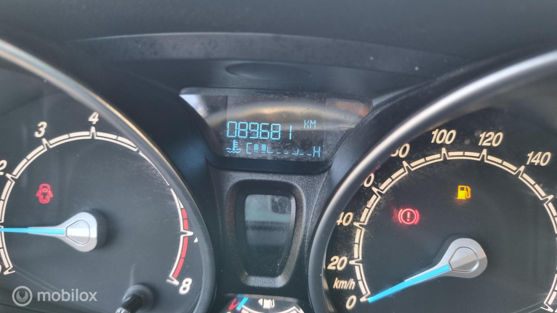 Foto van Ford B-max