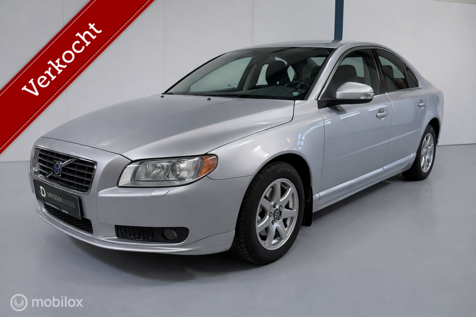 Volvo S80 2.5 T Momentum AUTOMAAT 2007 - voorkant