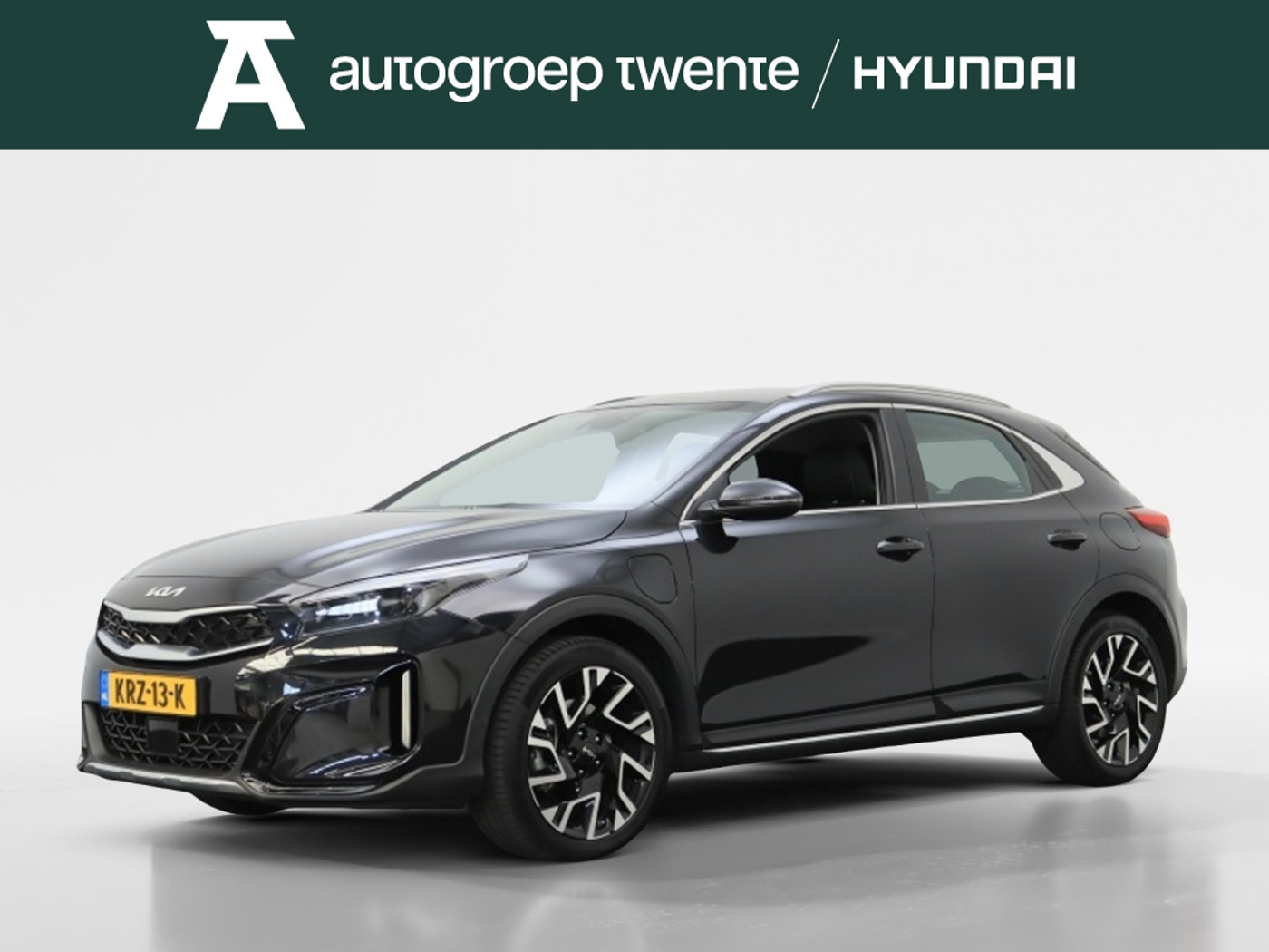 Kia Xceed 1.6 GDi PHEV Dynamic Line | Navigatie | Camera | Half Leer | 2024 - voorkant