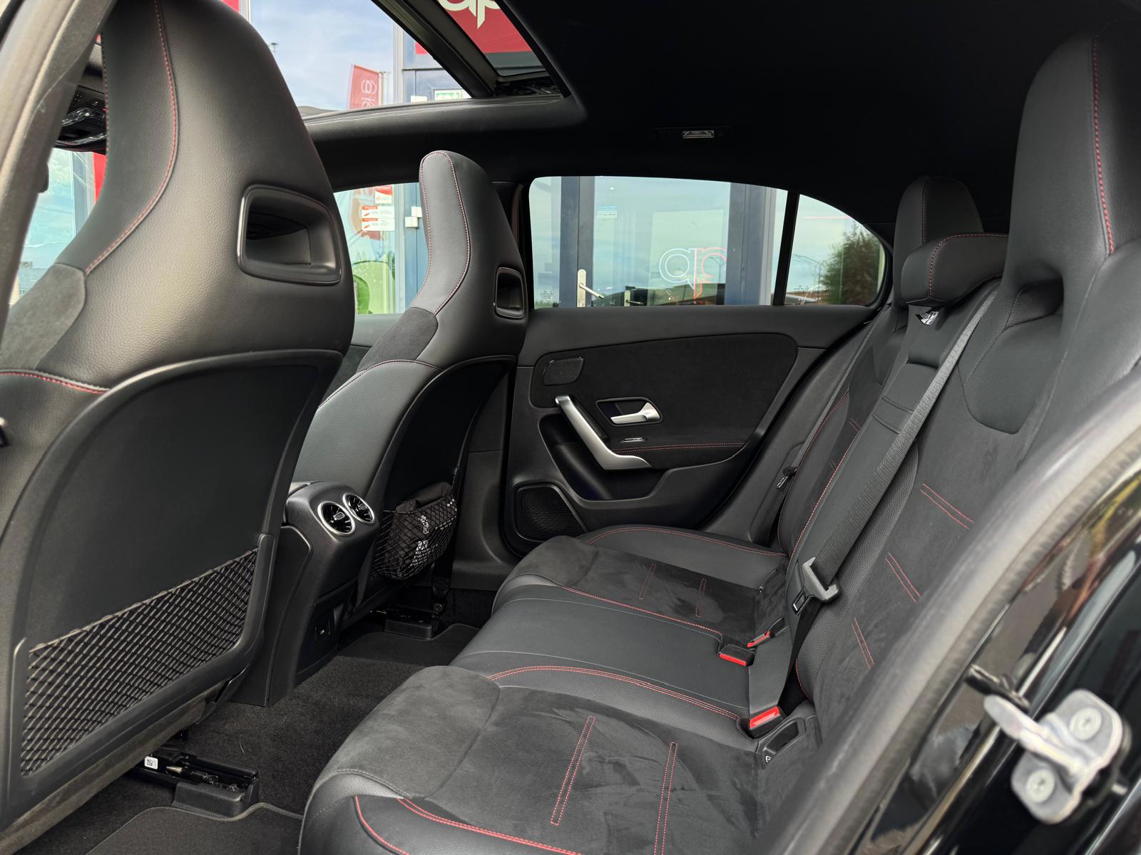 Foto van Mercedes-Benz A 200