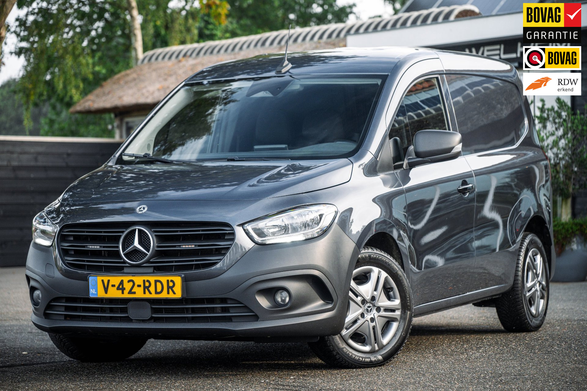 Mercedes-Benz Citan 110 CDI L1 Pro I adapive cruise I camera I stoelverwarming I trekhaak I 2023 - voorkant
