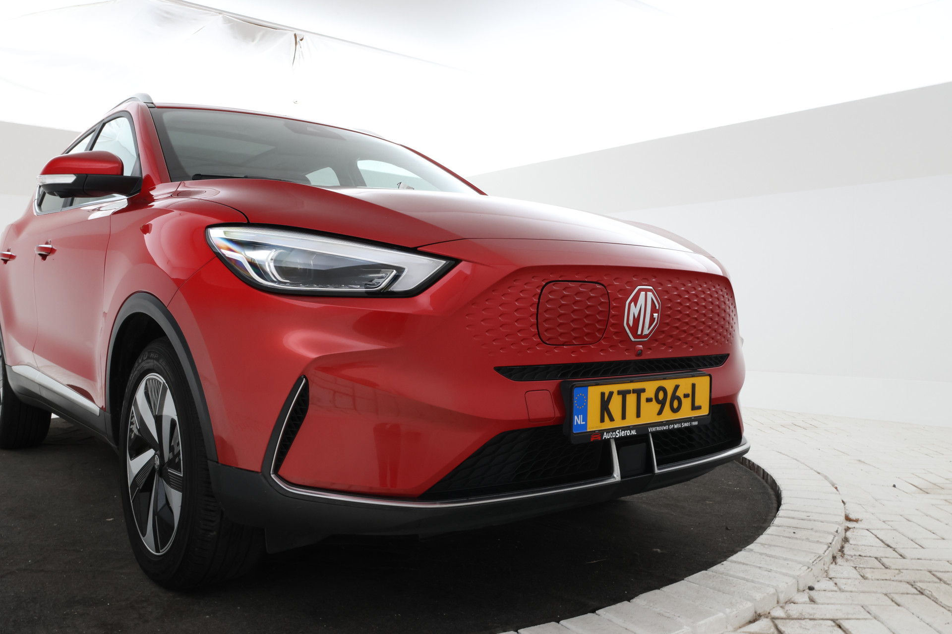 Foto van MG MG ZS Ev