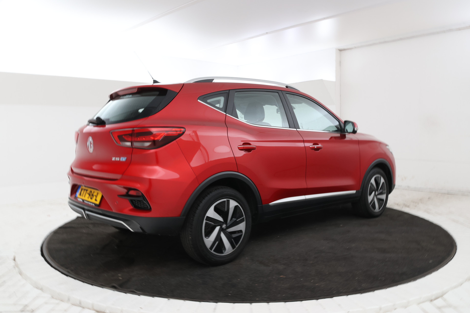 Foto van MG MG ZS Ev