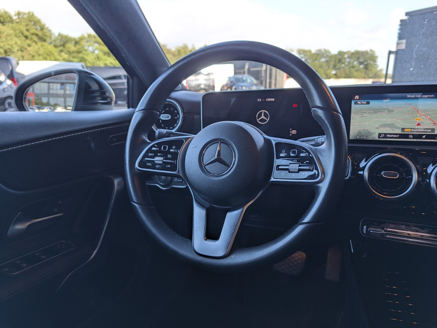 Foto van Mercedes-Benz A 200