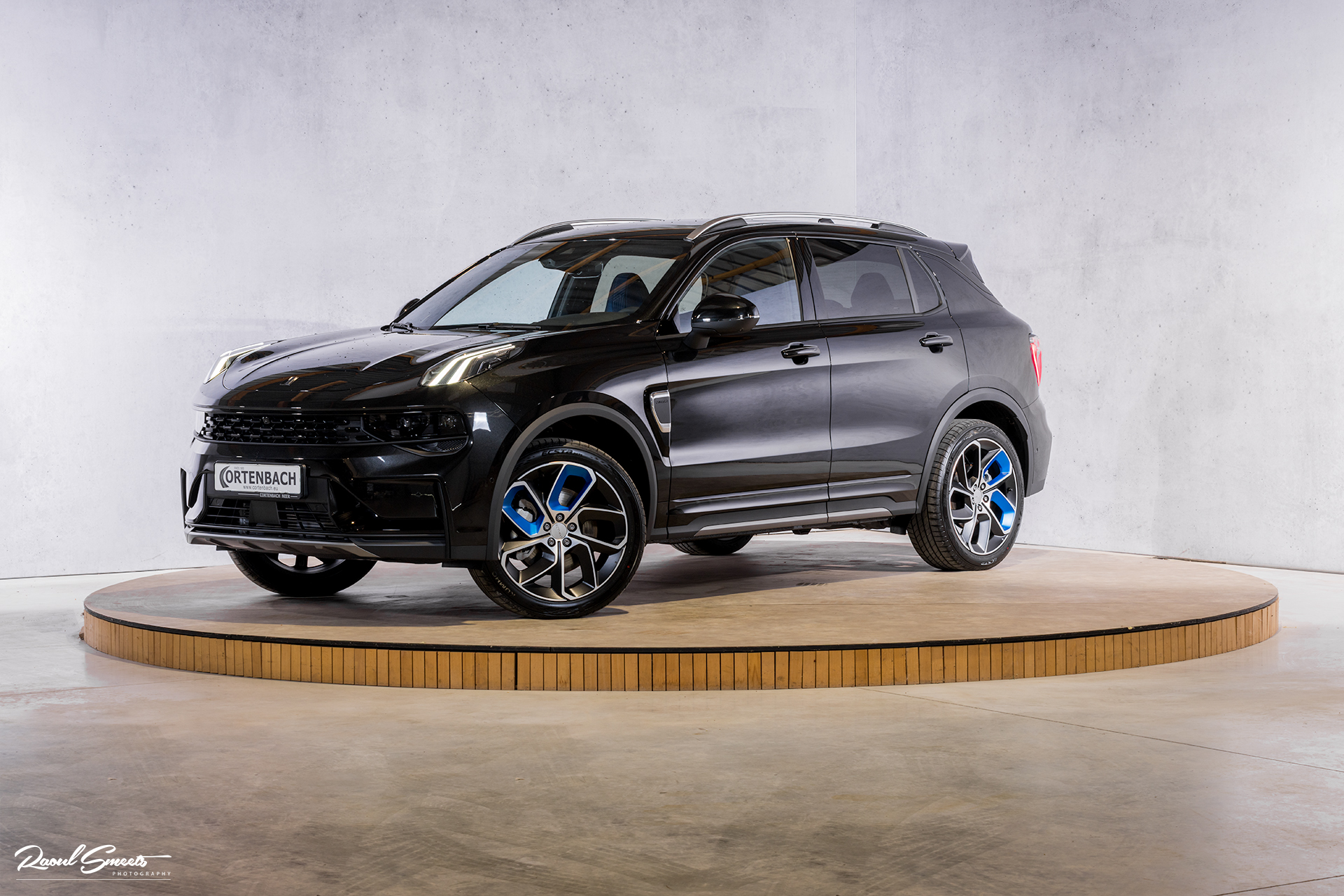 LYNK & Co 01 1.5 | ALL-IN PRIJZEN – inclusief onderhoud, originele Lynk & Co software-update en 1 jaar BOVAG-garantie 2024 - voorkant