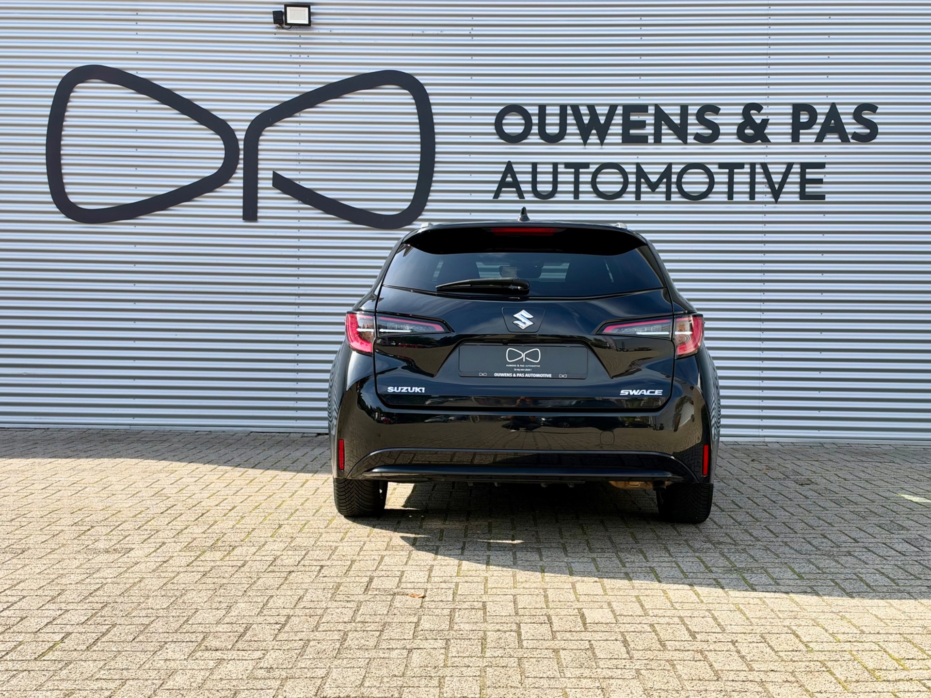 Foto van Suzuki Swace