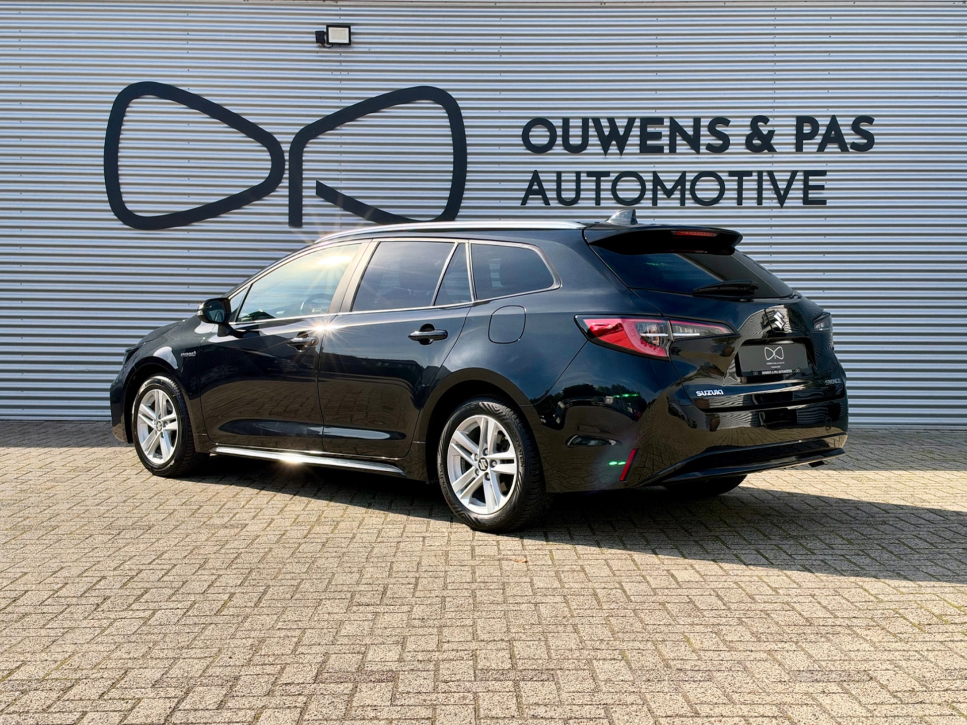 Foto van Suzuki Swace