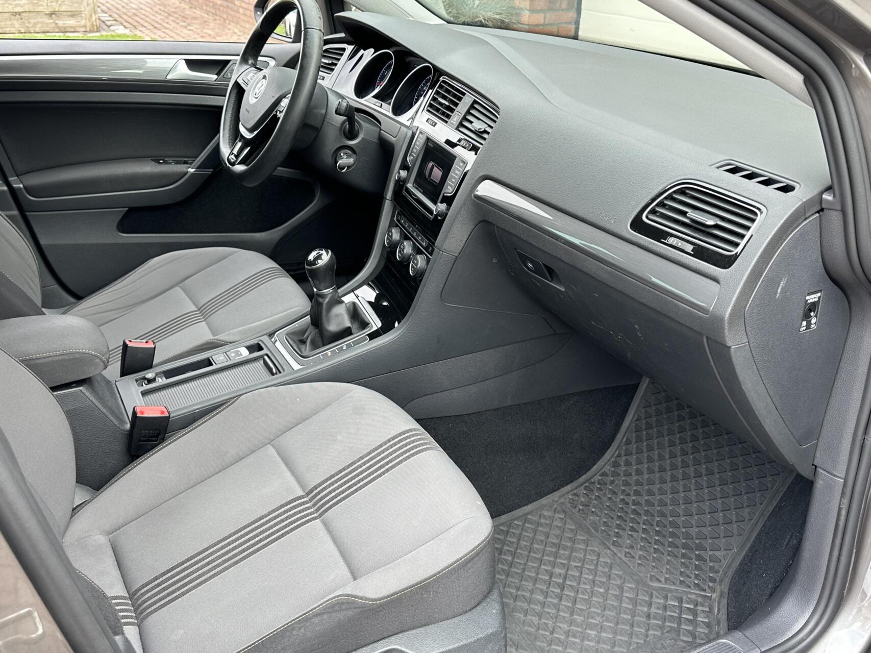 Foto van Volkswagen Golf Variant