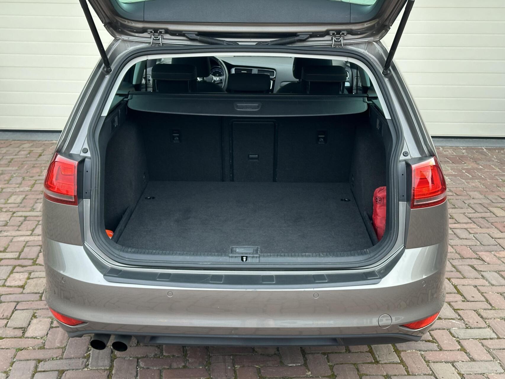 Foto van Volkswagen Golf Variant