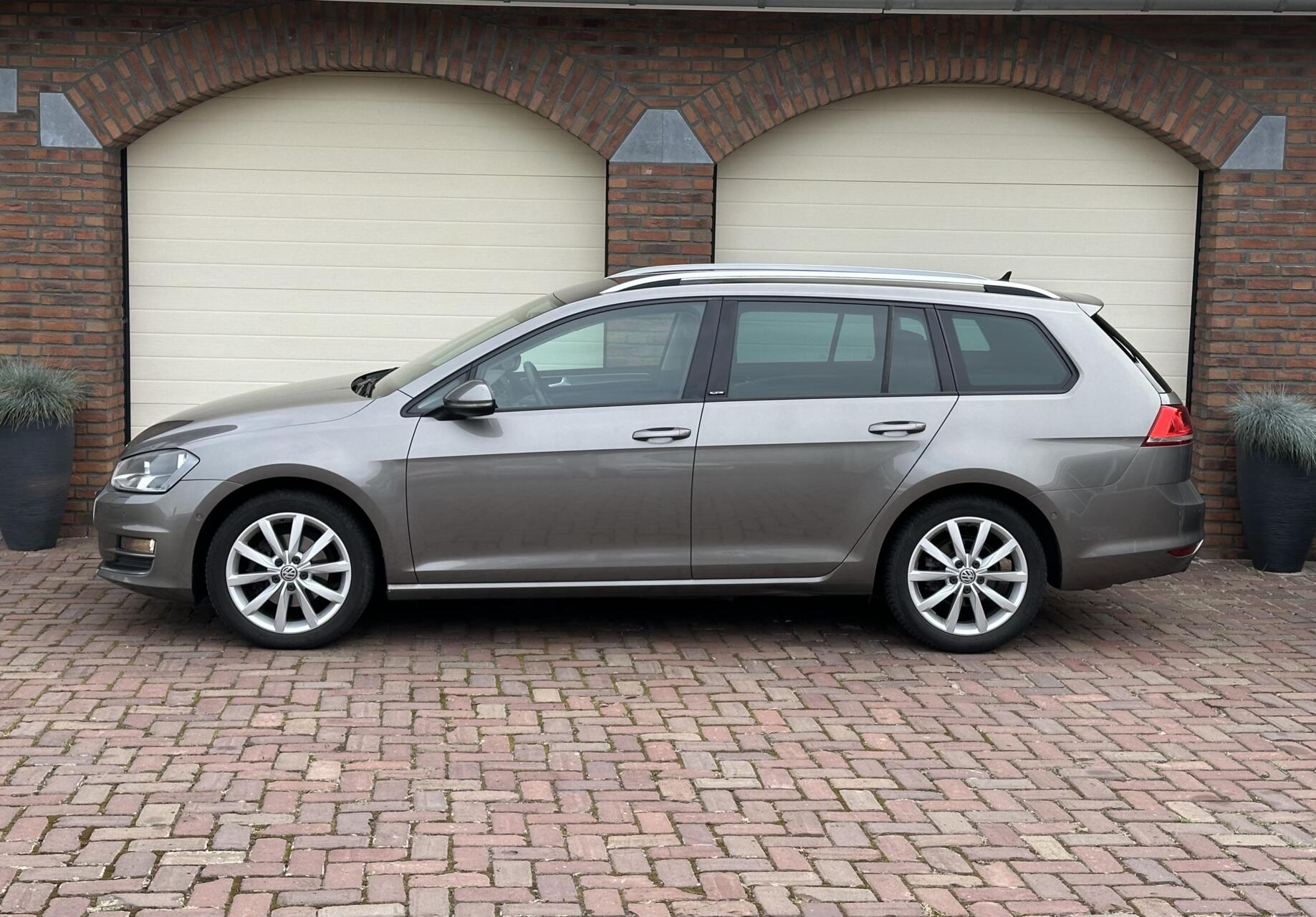 Foto van Volkswagen Golf Variant