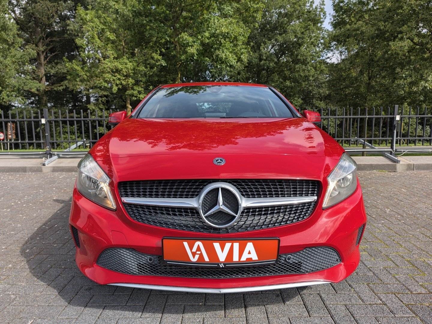 Foto van Mercedes-Benz A 200