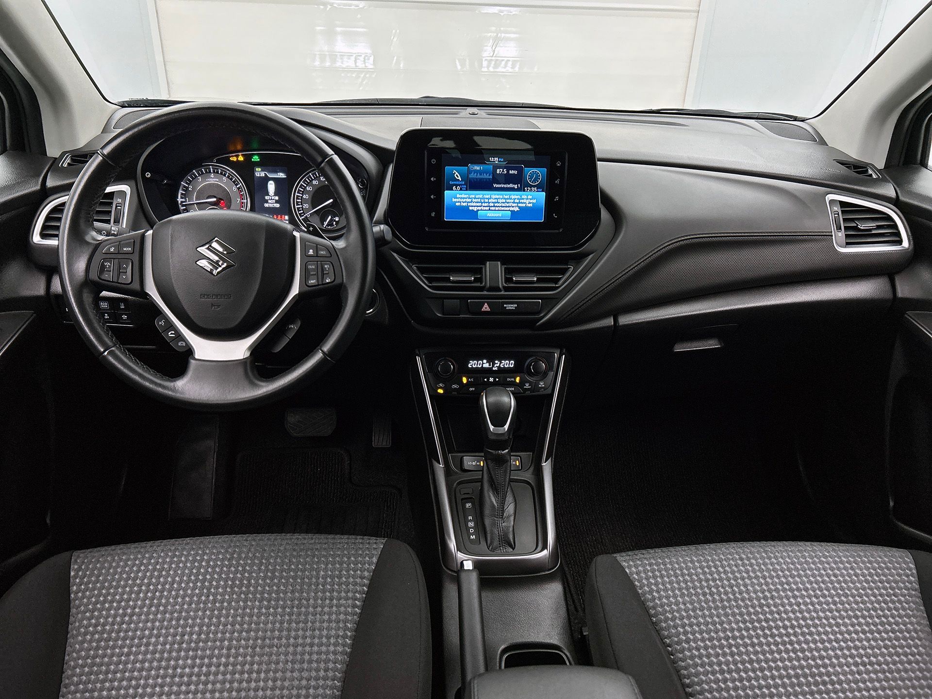 Foto van Suzuki S-cross