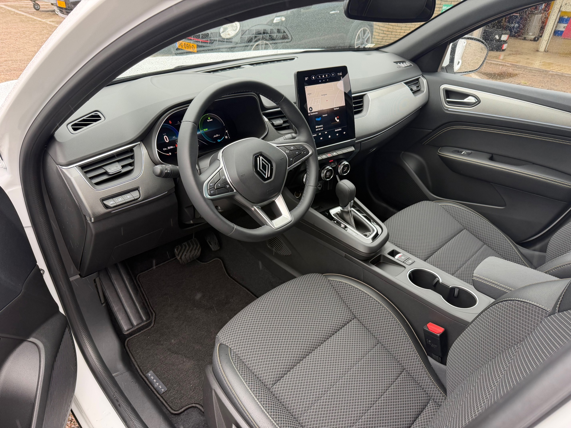 Foto van Renault Arkana E-tech