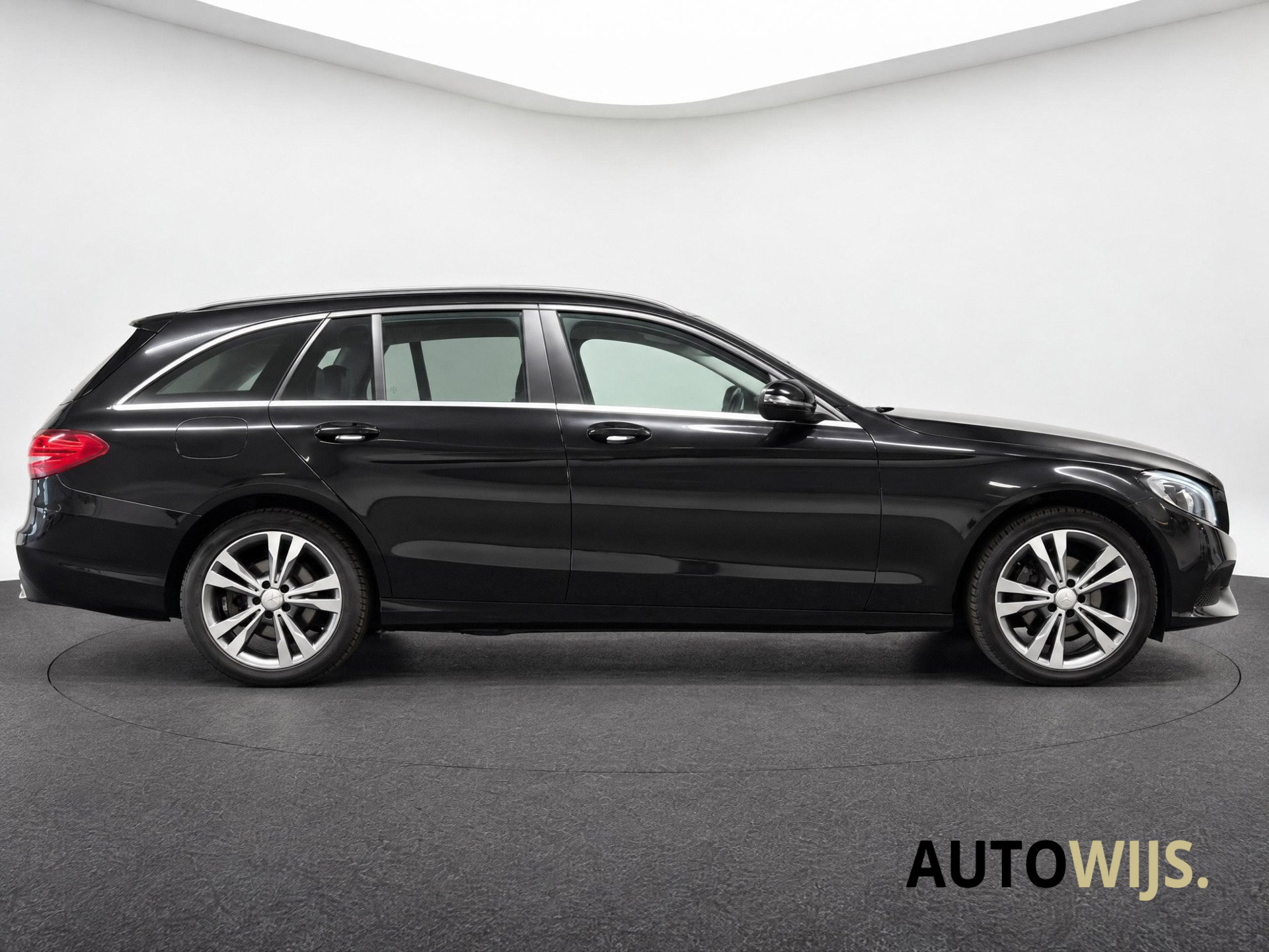 Foto van Mercedes-Benz C 200