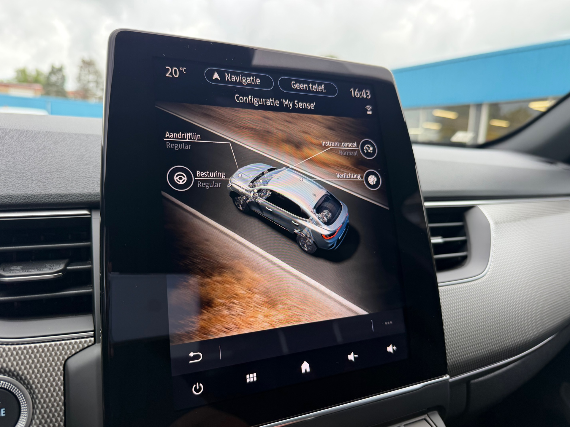 Foto van Renault Arkana E-tech