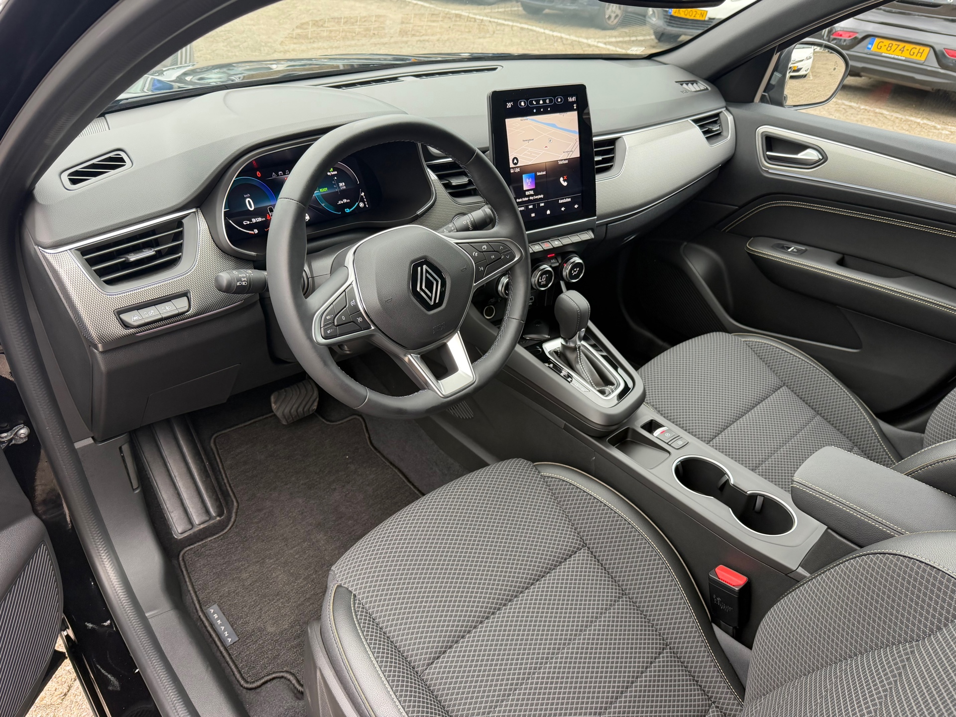 Foto van Renault Arkana E-tech