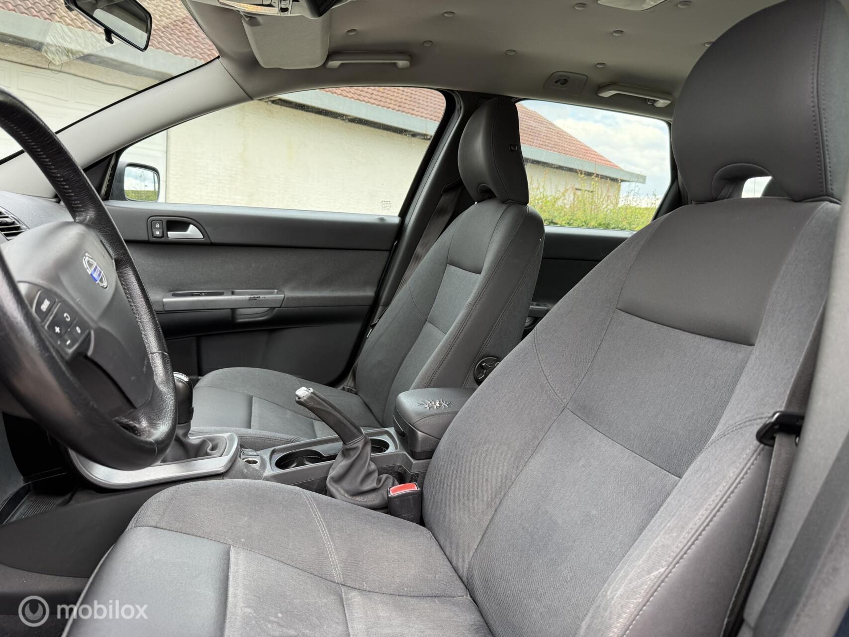 Foto van Volvo V50