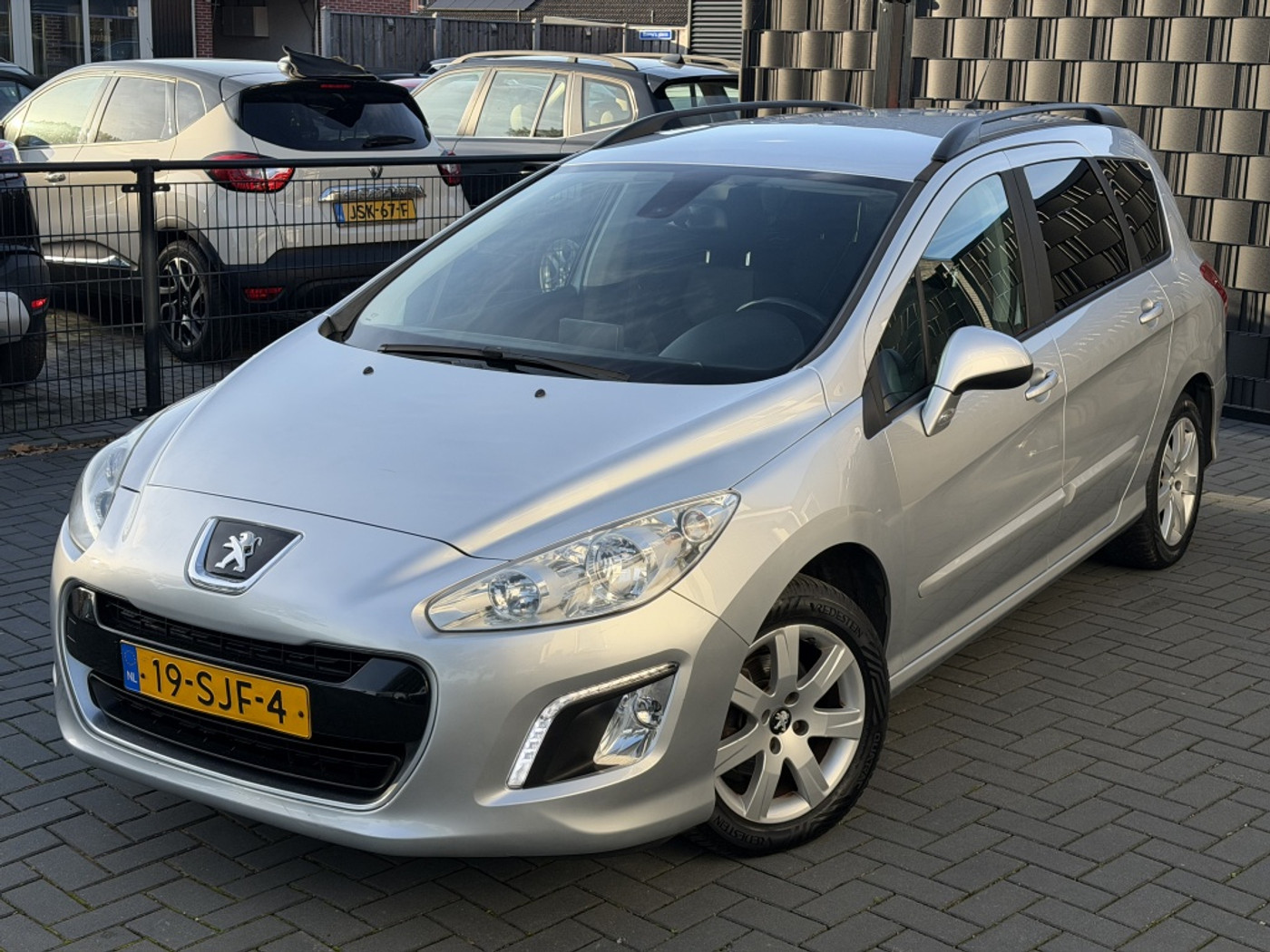 Peugeot 308 1.6 VTi Blue Lease Executive 2011 - voorkant