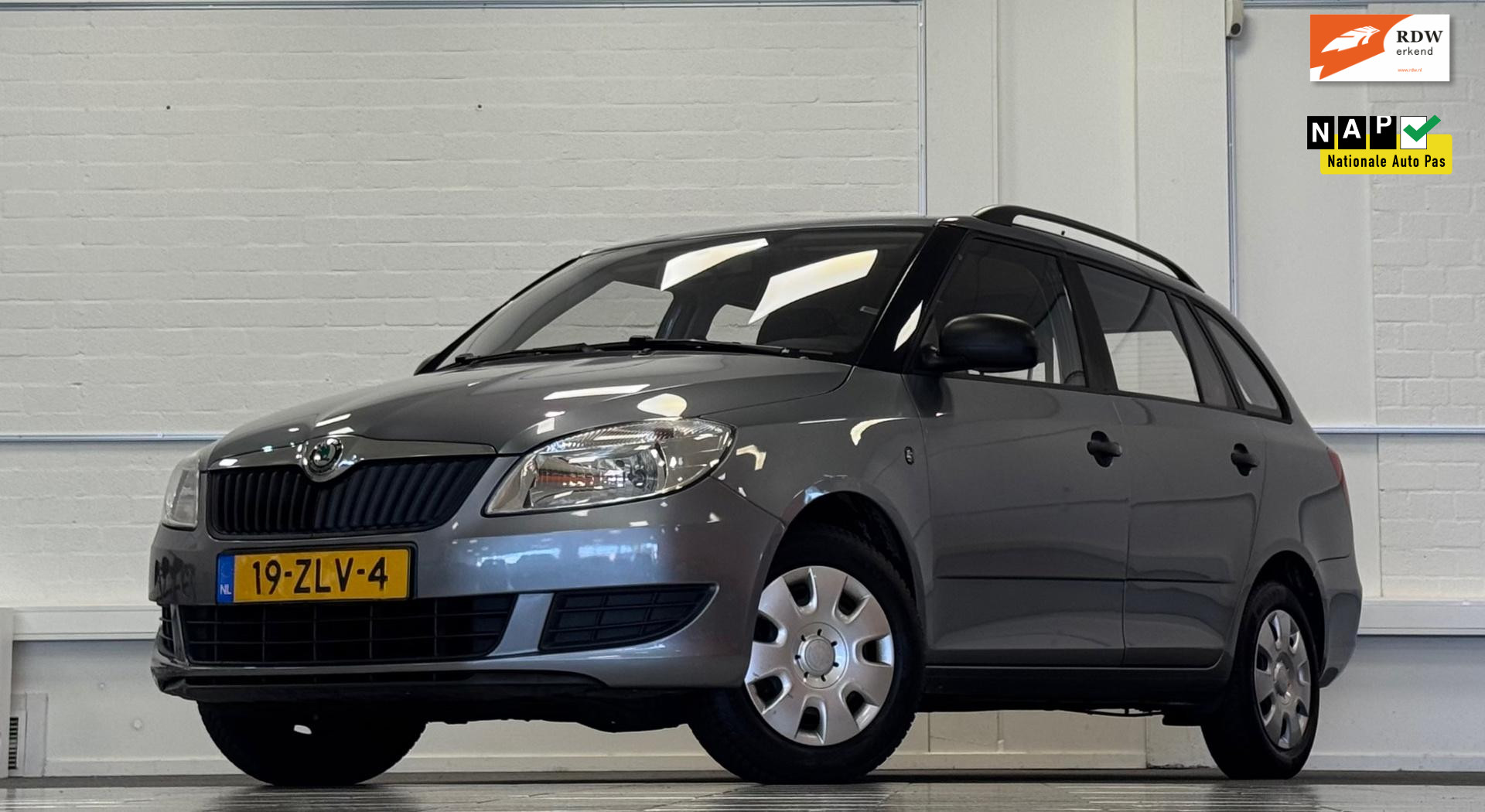 Skoda Fabia 1.2 TSI Arctic 2e Eigenaar Trekhaak Mooi! 2013 - voorkant