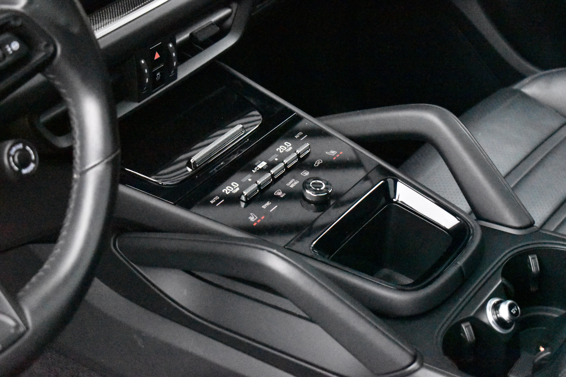 Foto van Porsche Cayenne E-hybrid