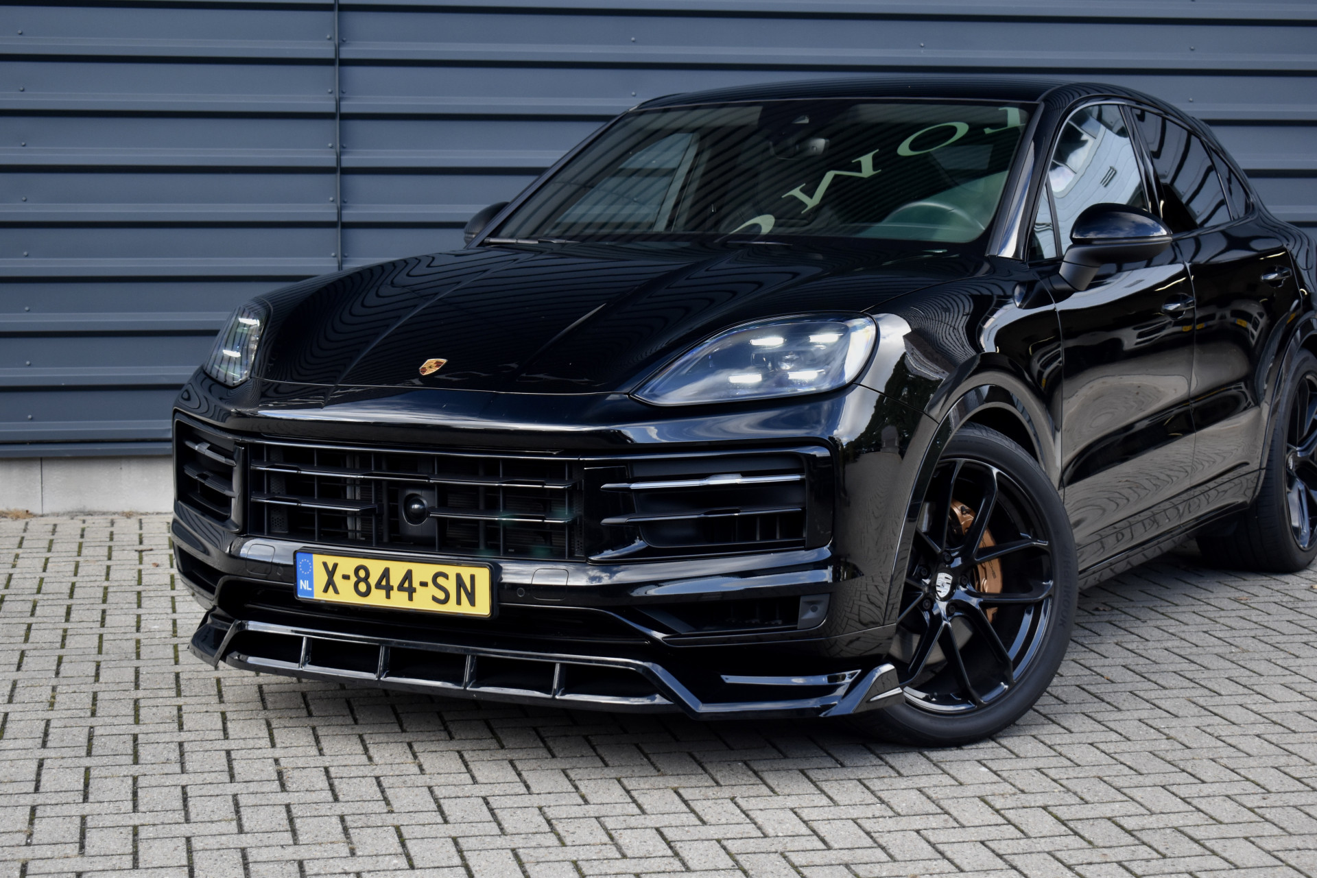 Foto van Porsche Cayenne E-hybrid