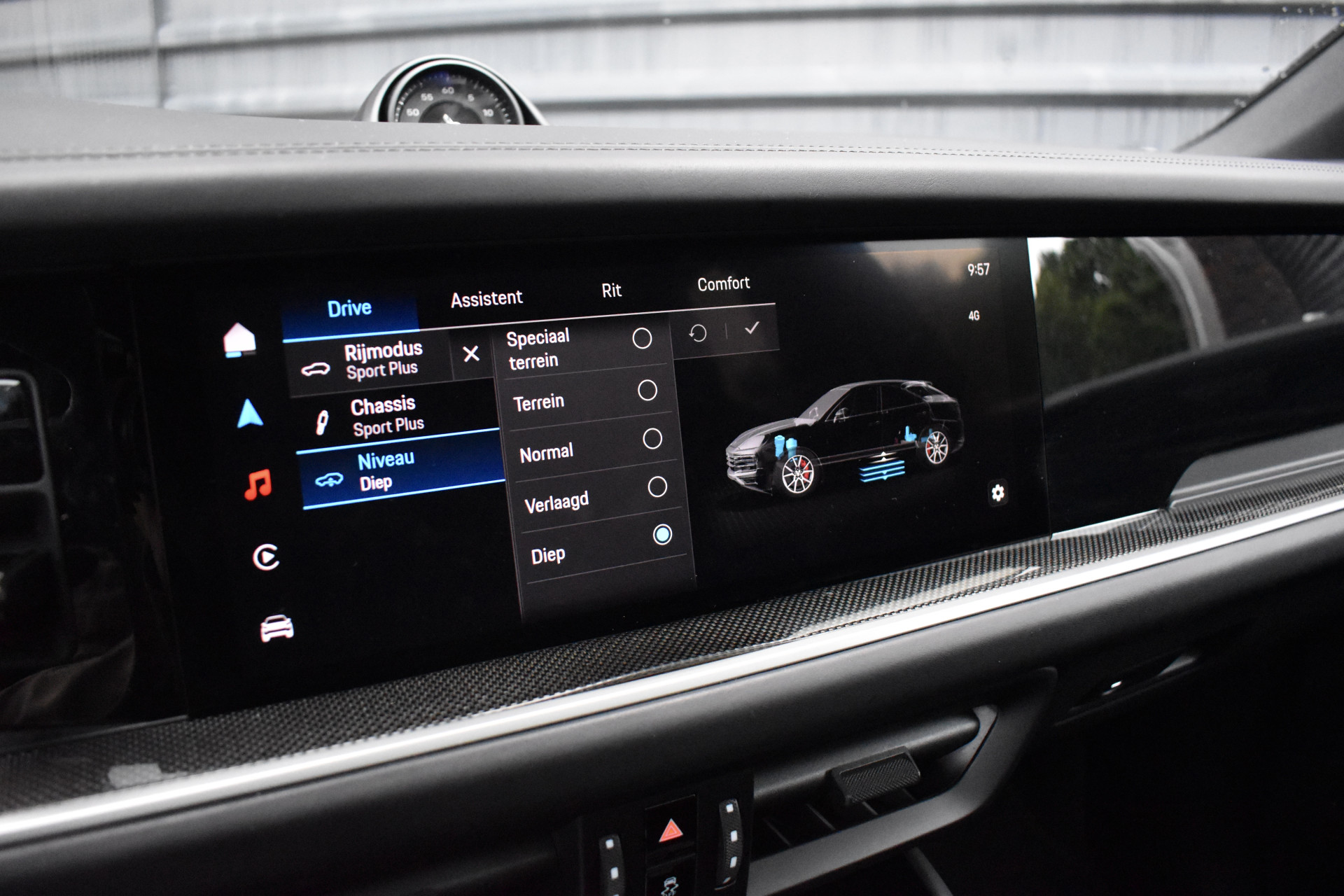 Foto van Porsche Cayenne E-hybrid