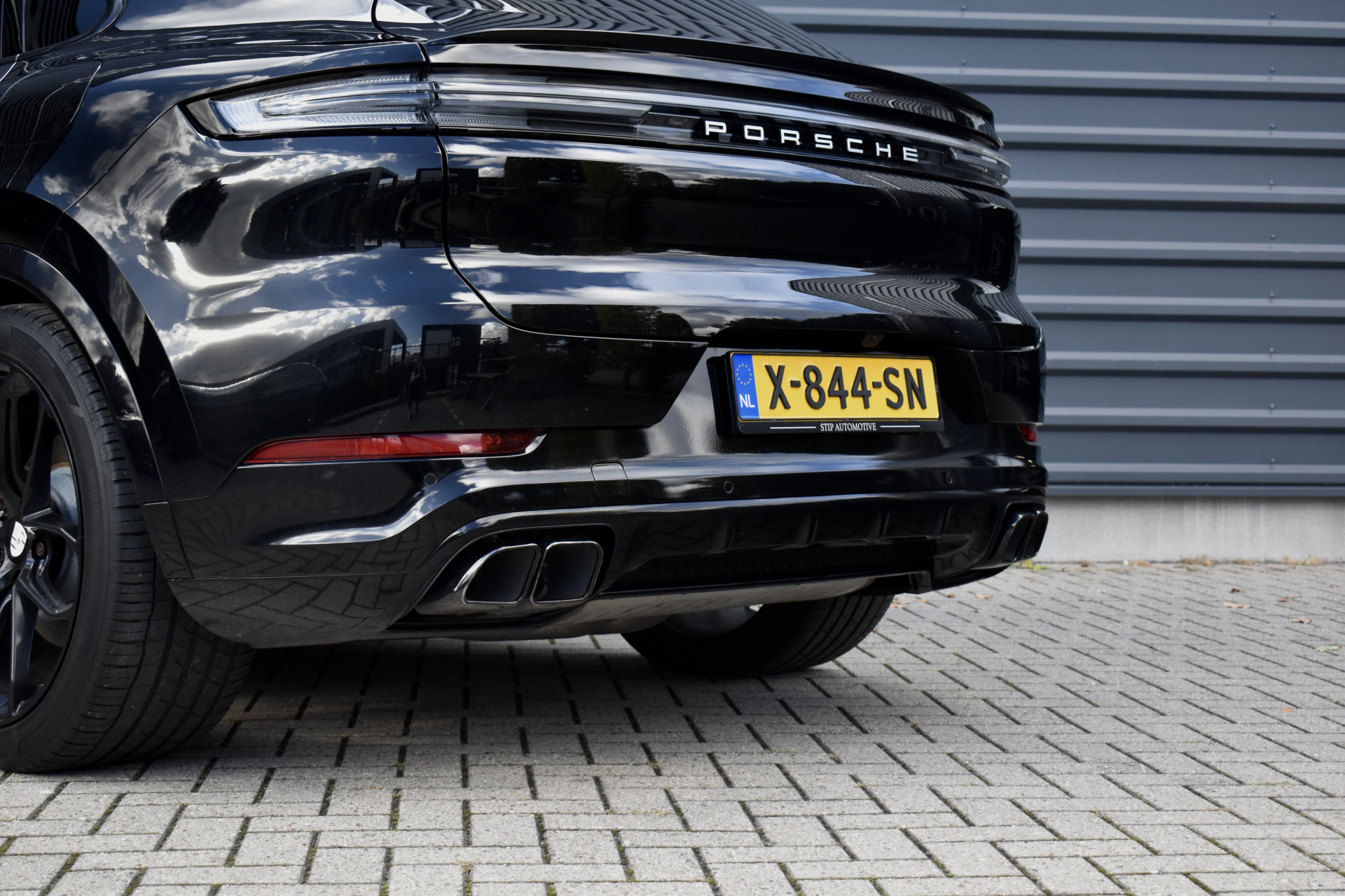 Foto van Porsche Cayenne E-hybrid