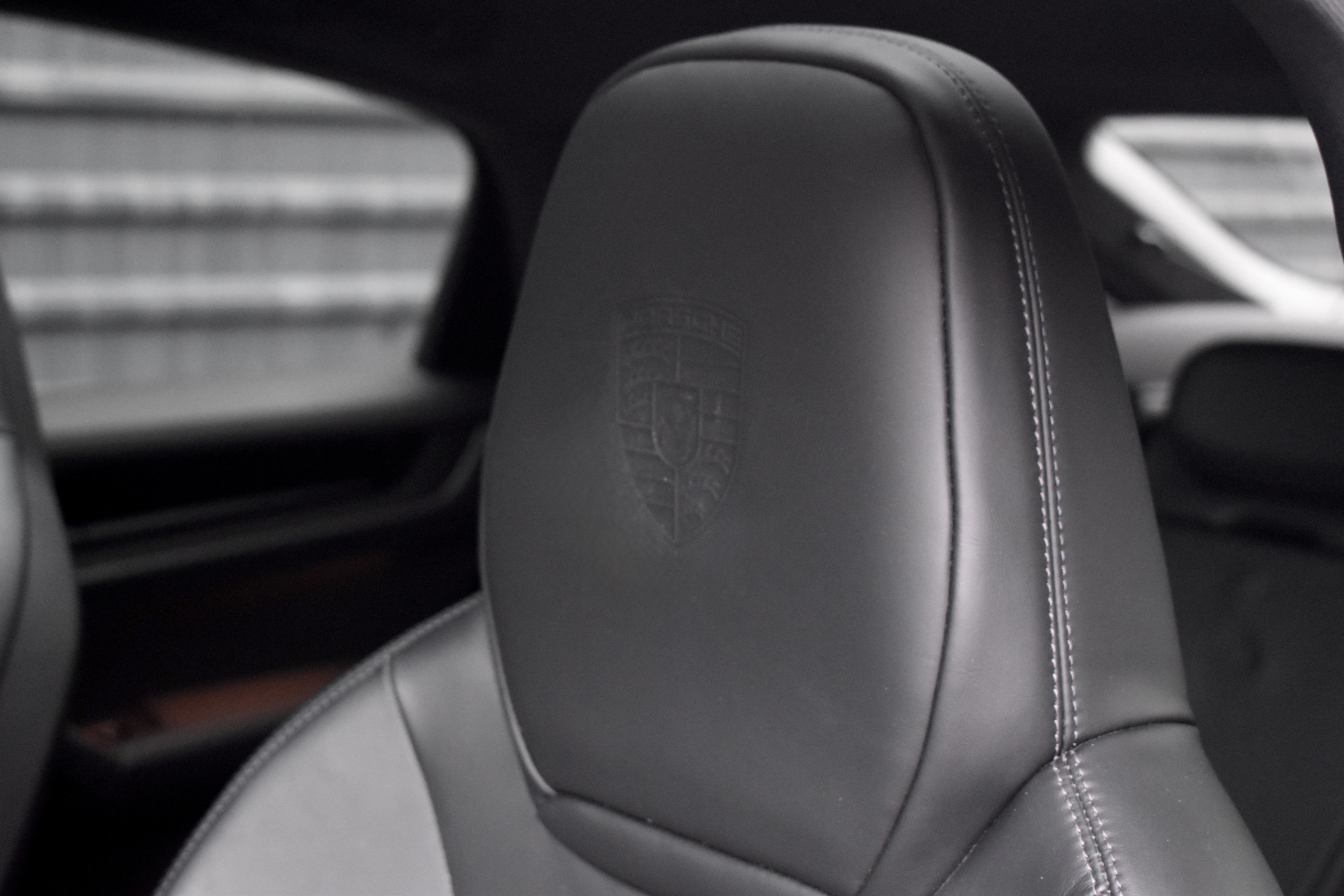 Foto van Porsche Cayenne E-hybrid