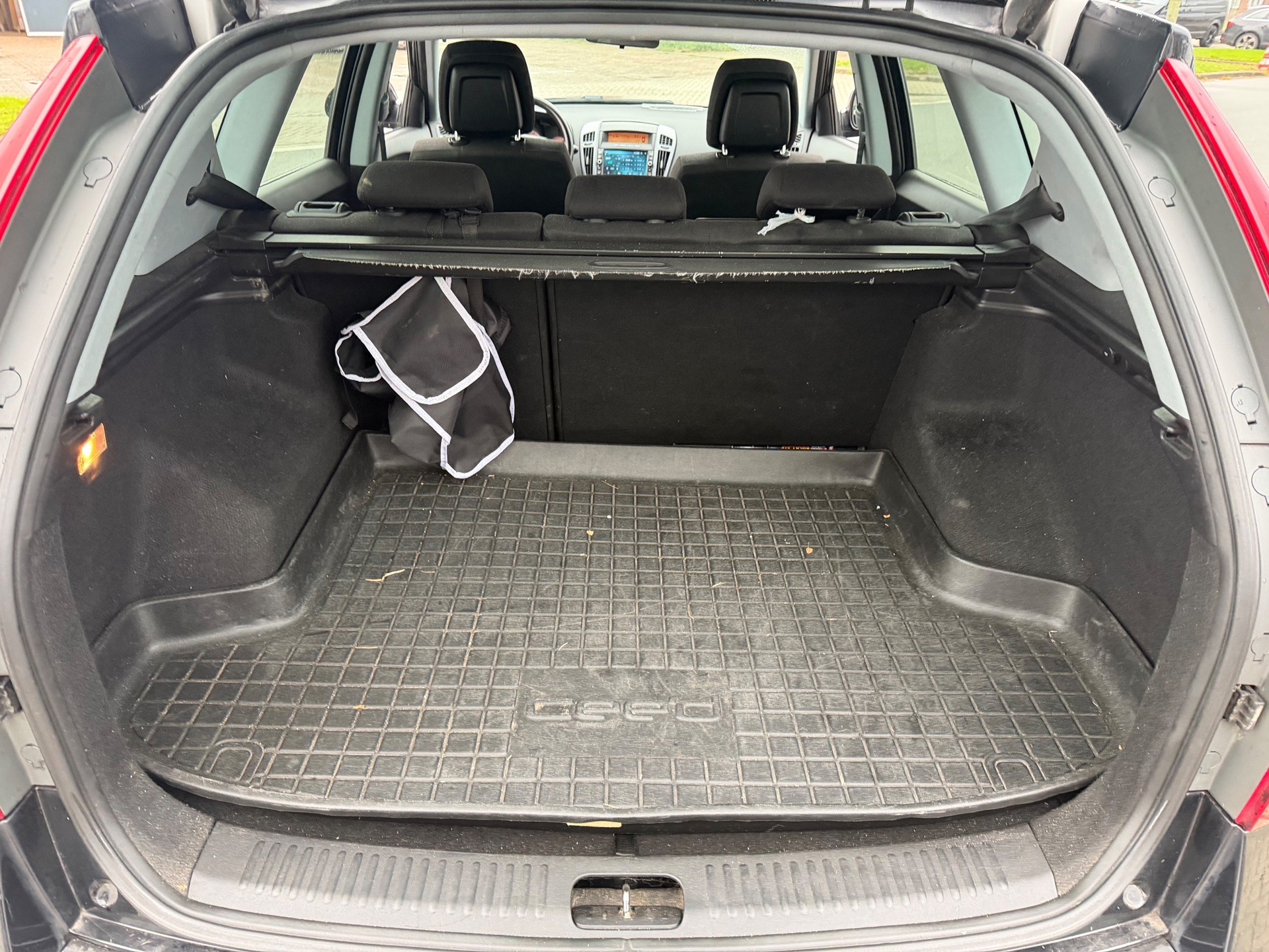 Foto van Kia Cee D