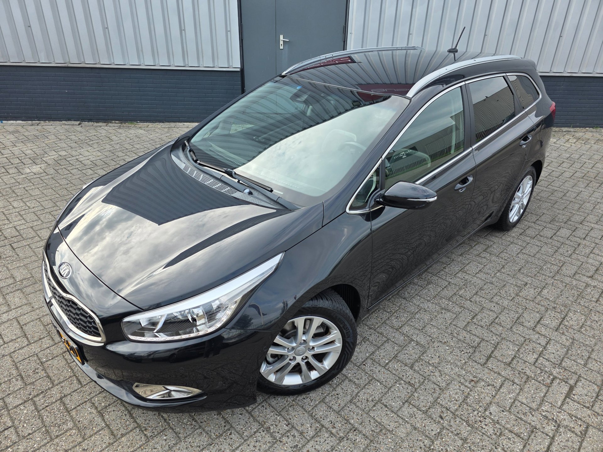 Foto van Kia Cee D