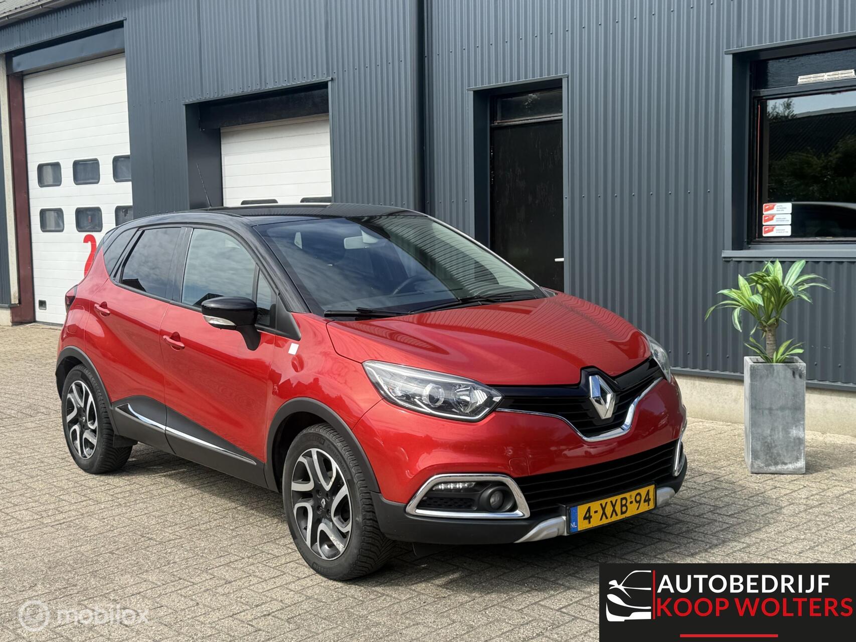 Renault Captur 0.9 TCe Helly Hansen * Camera* 2014 - voorkant
