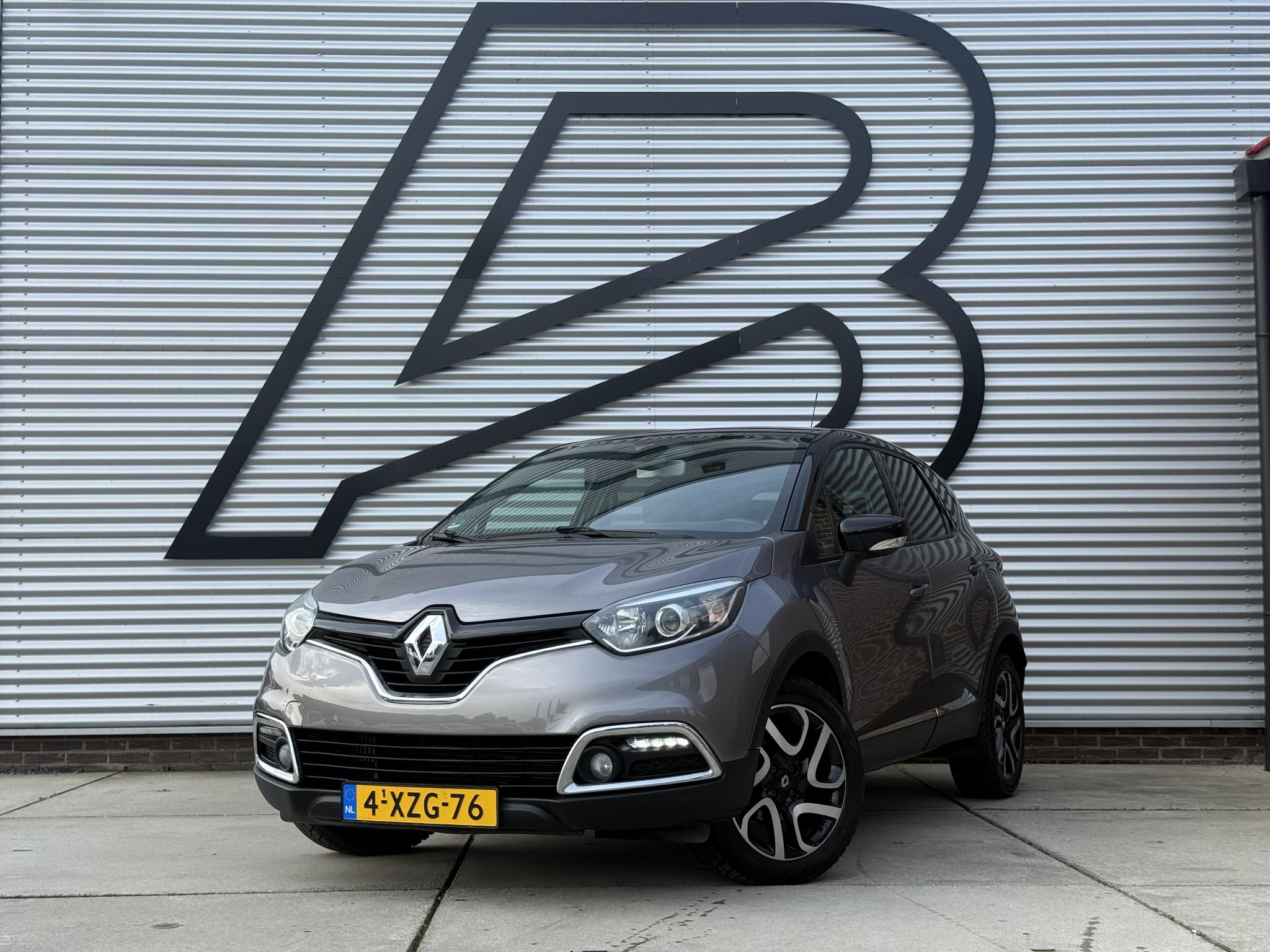 Renault Captur 0.9 TCe Dynamique 2014 - voorkant