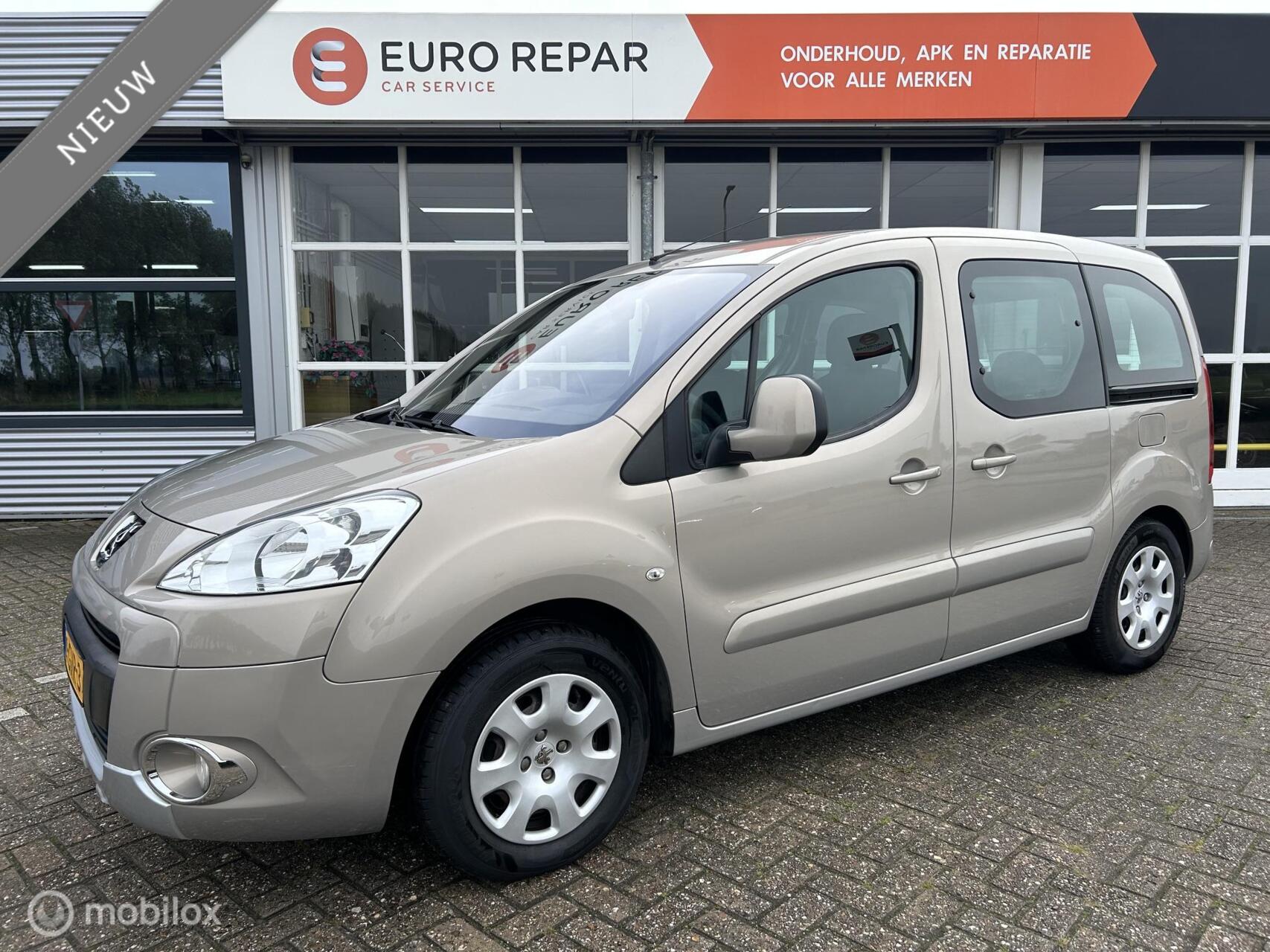 Peugeot Partner 1.6 XT Executive 2008 - voorkant