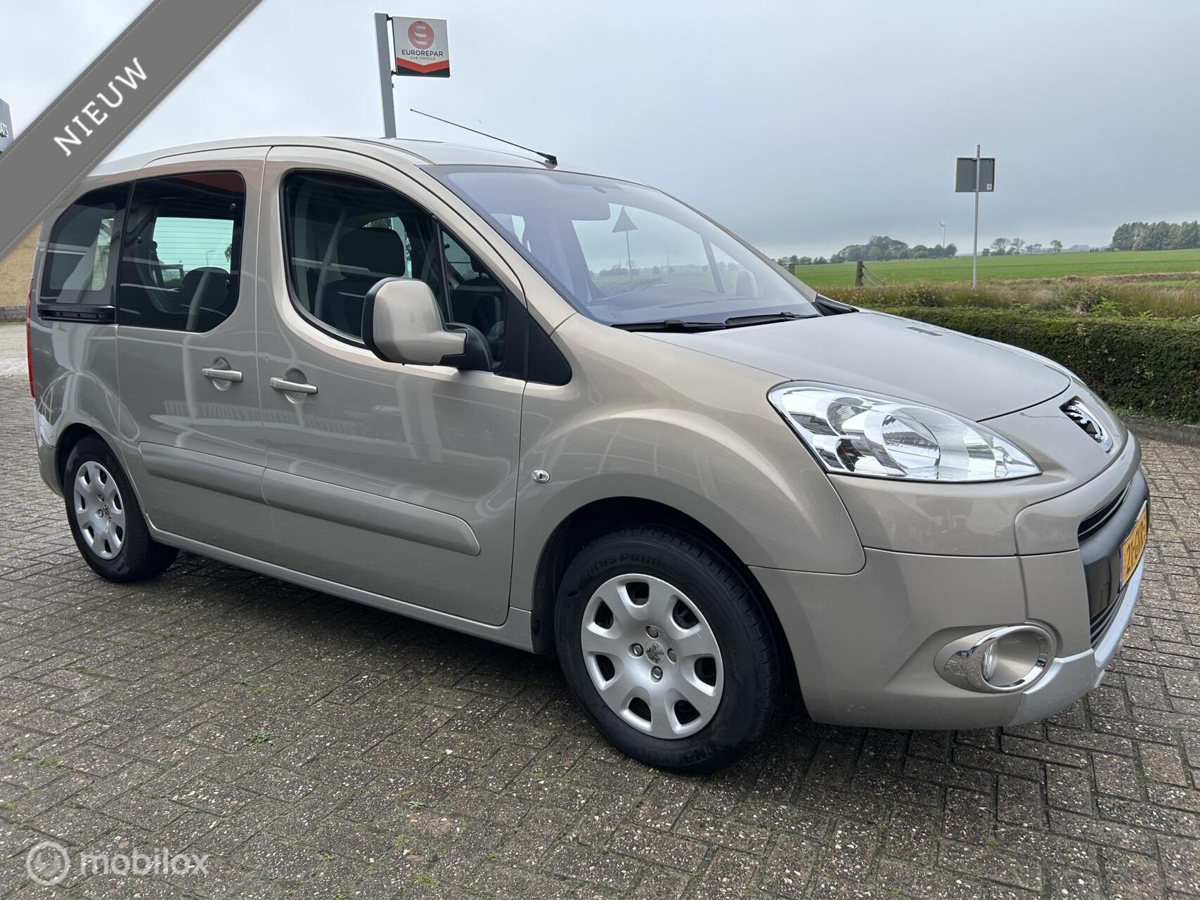 Foto van Peugeot Partner