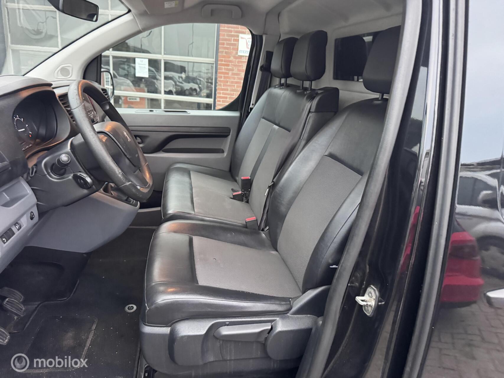 Foto van Peugeot Expert