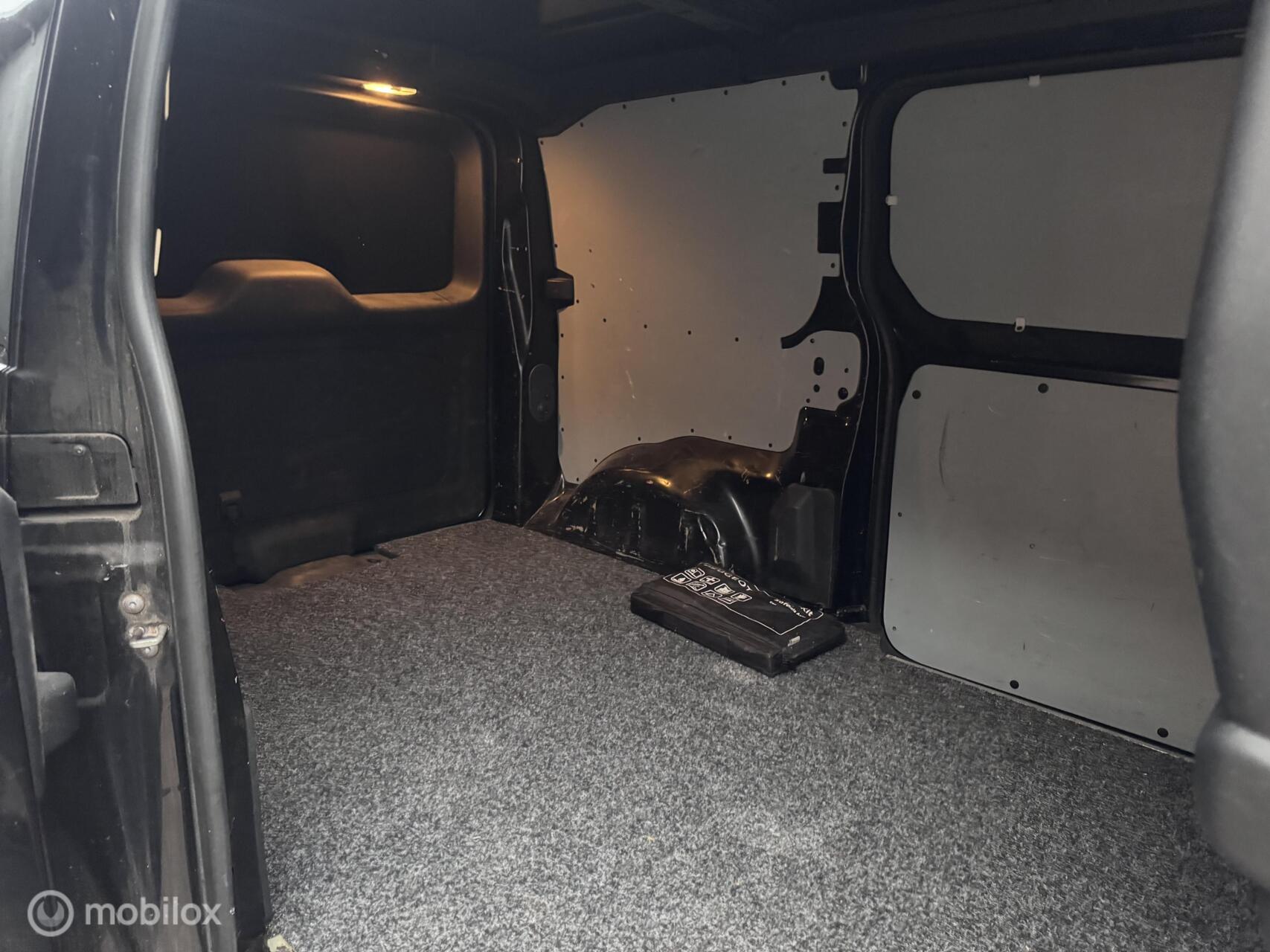 Foto van Peugeot Expert