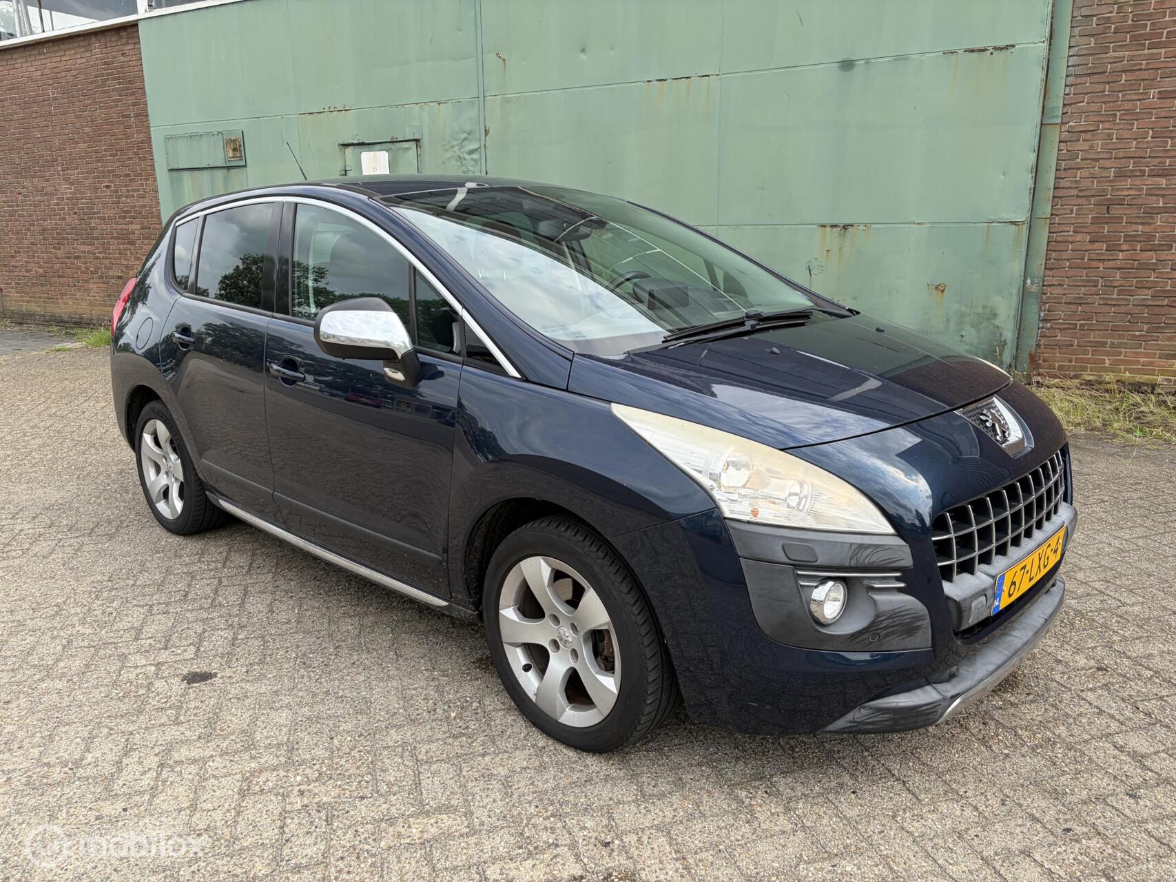 Peugeot 3008 1.6 THP GT 2010 - voorkant
