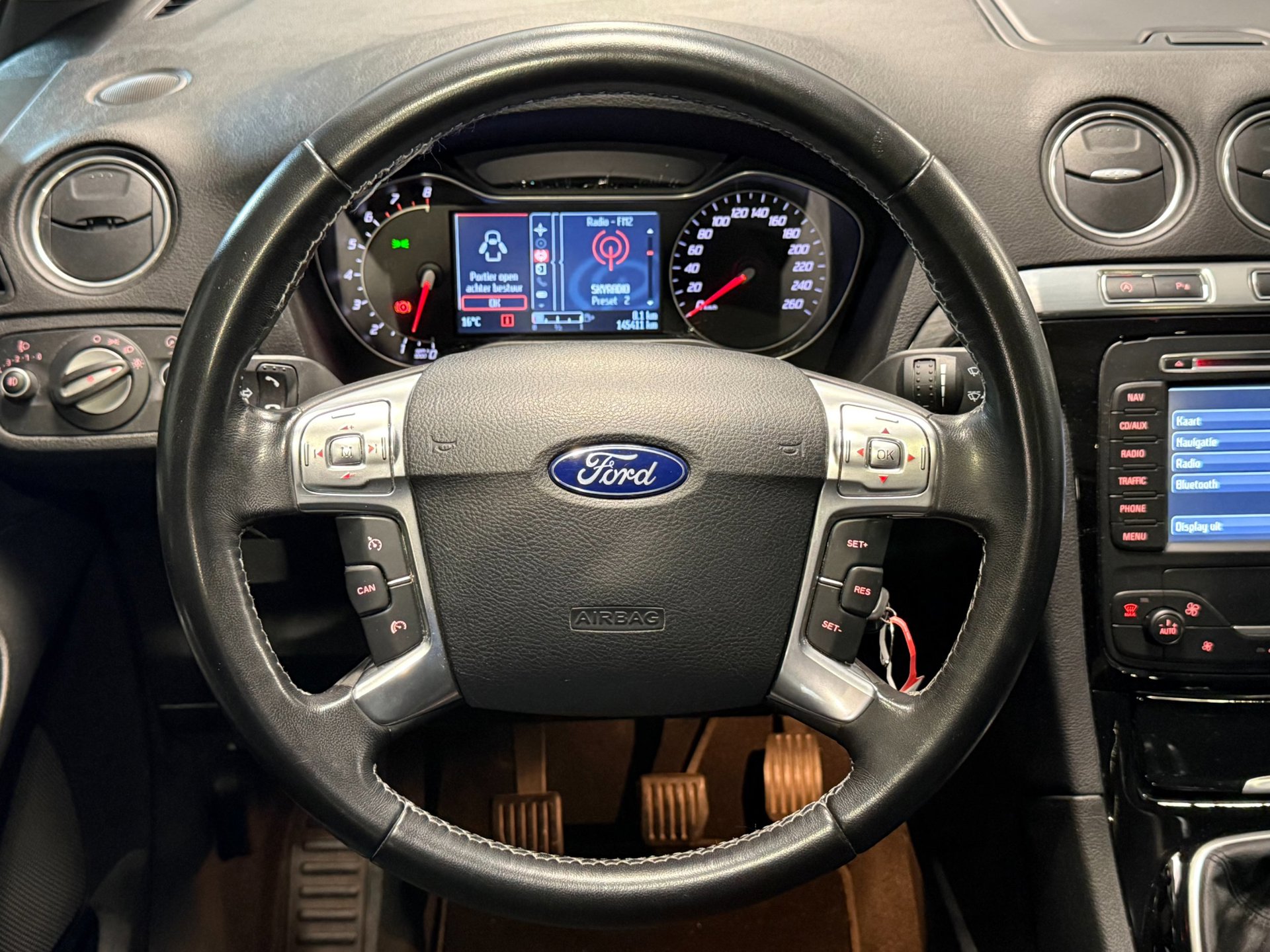 Foto van Ford S-max