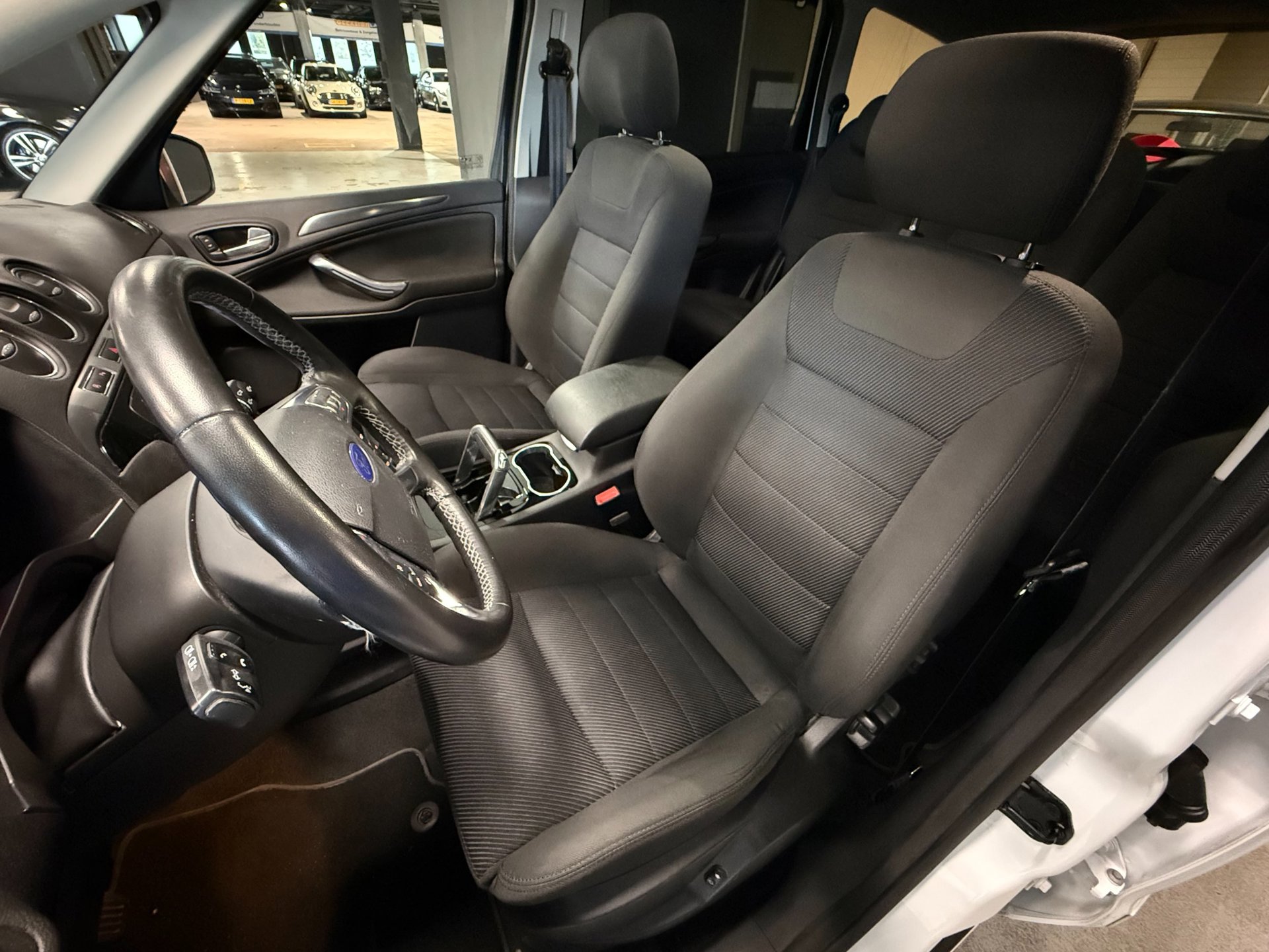 Foto van Ford S-max