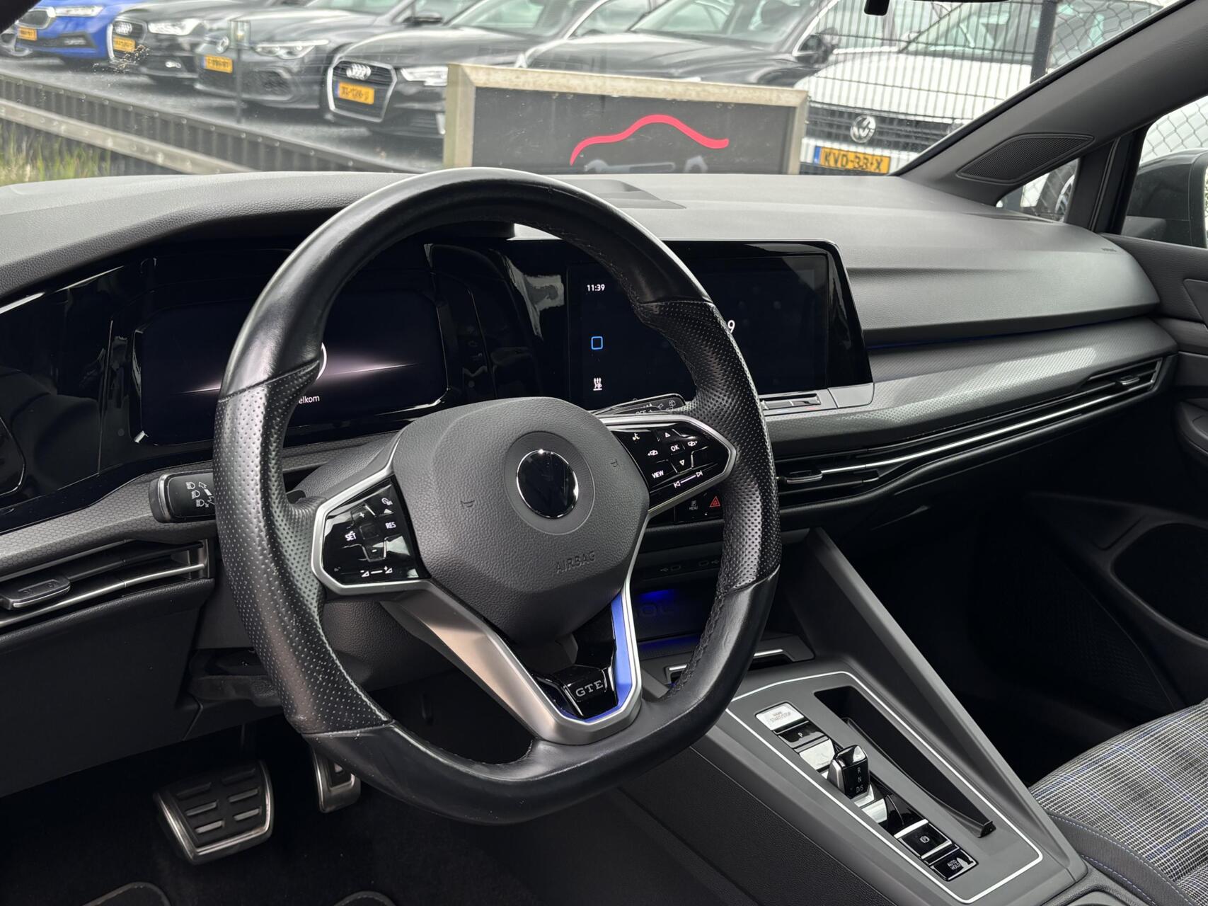Foto van Volkswagen Golf GTE