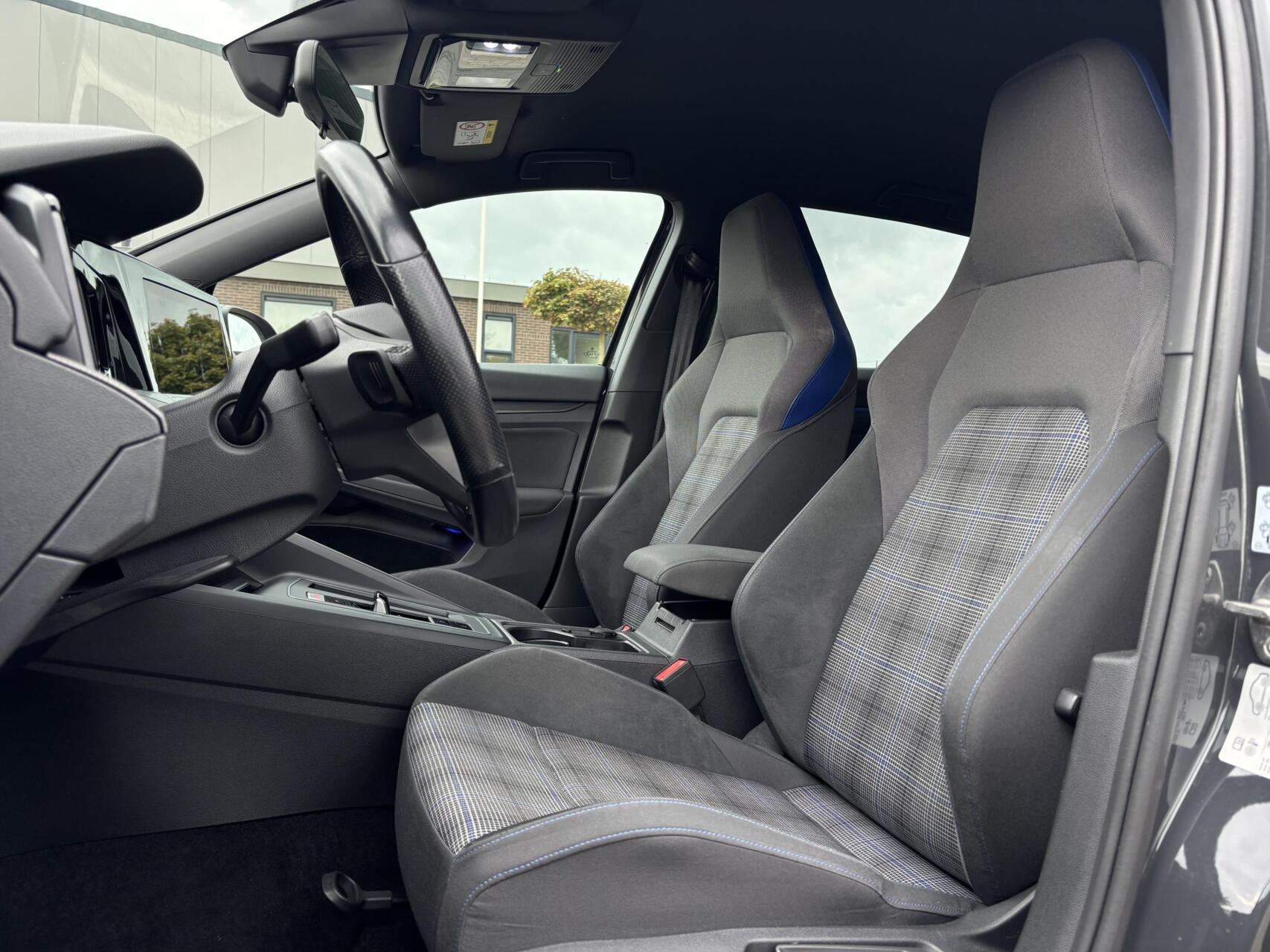 Foto van Volkswagen Golf GTE