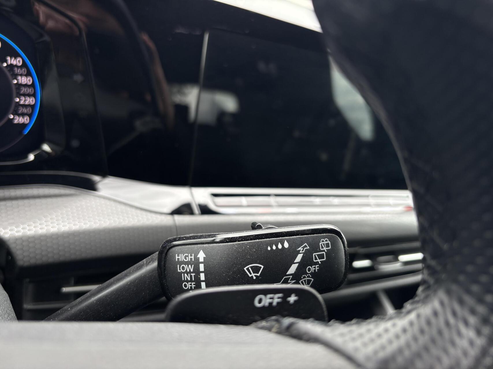 Foto van Volkswagen Golf GTE