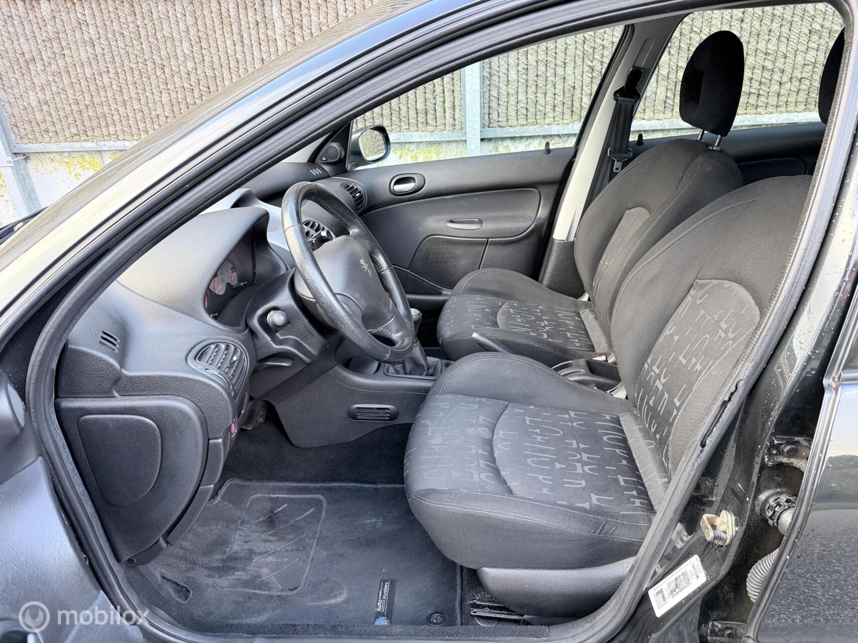 Foto van Peugeot 206