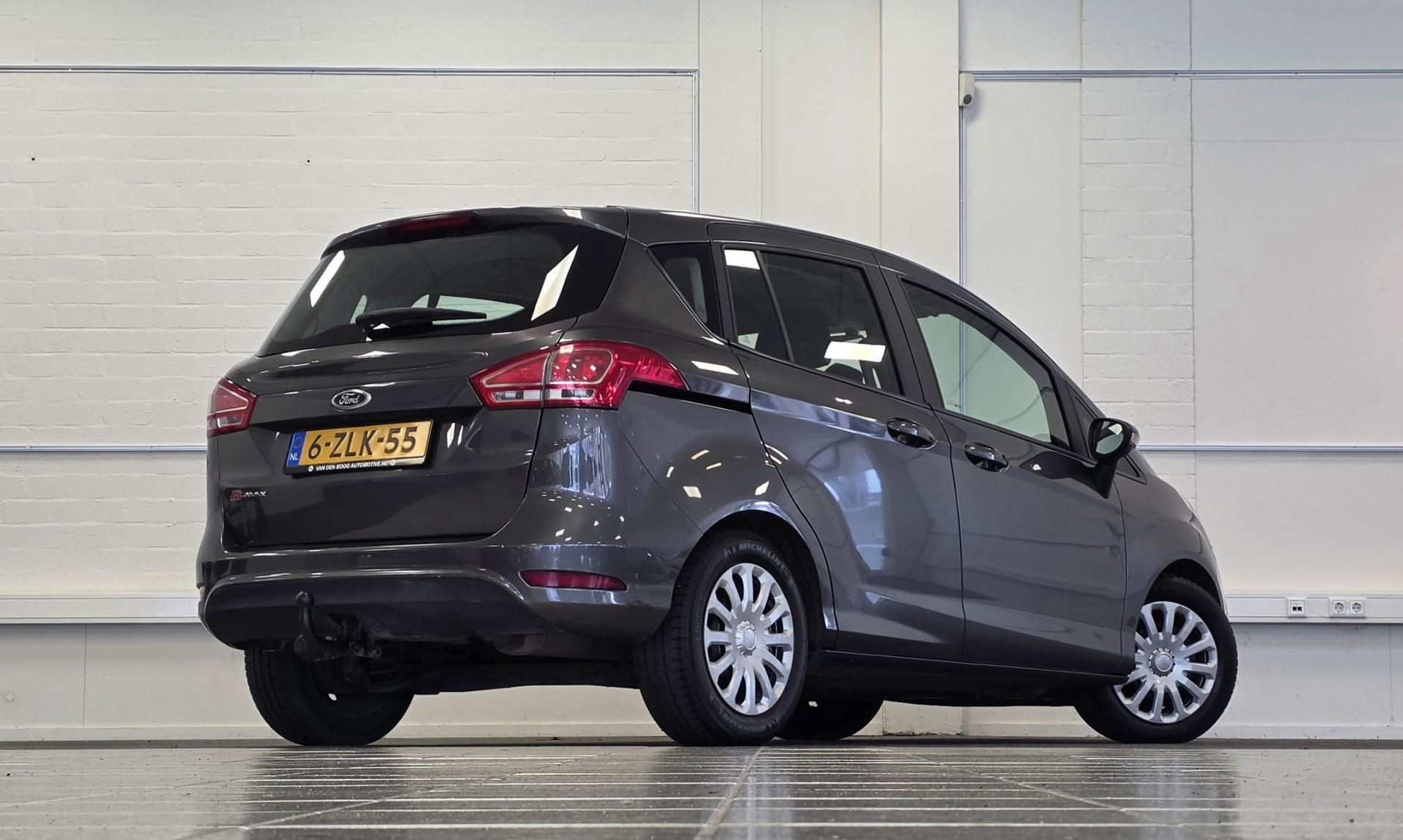 Foto van Ford B-max