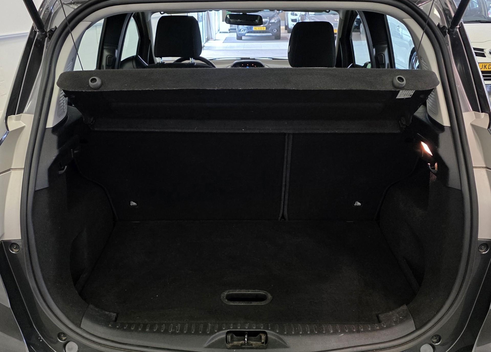 Foto van Ford B-max