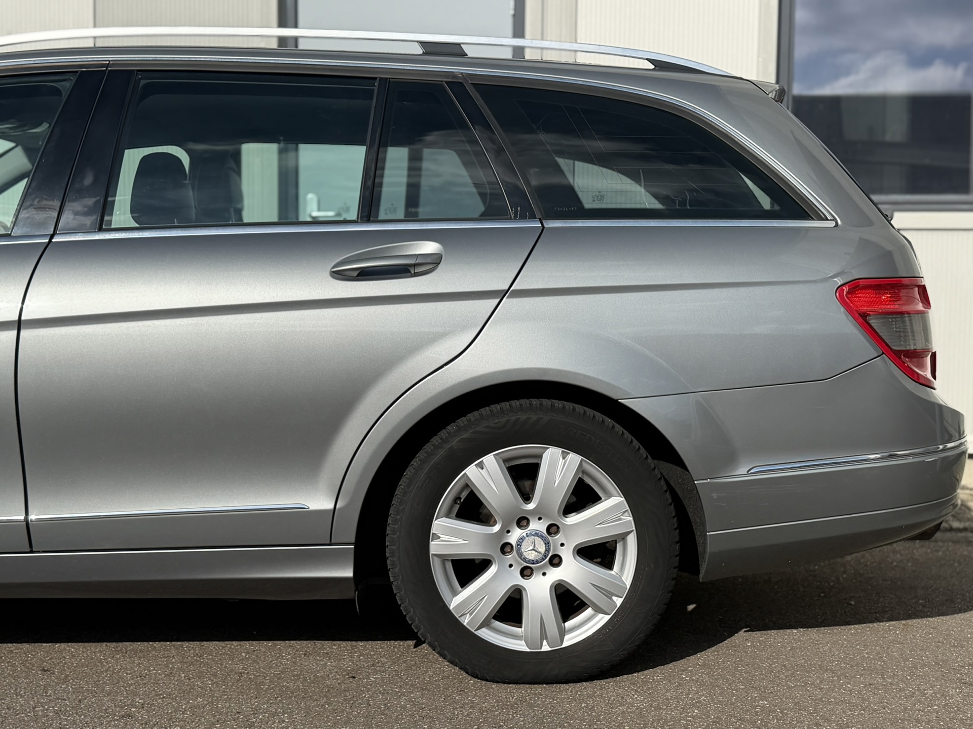 Foto van Mercedes-Benz C 180 Kompressor