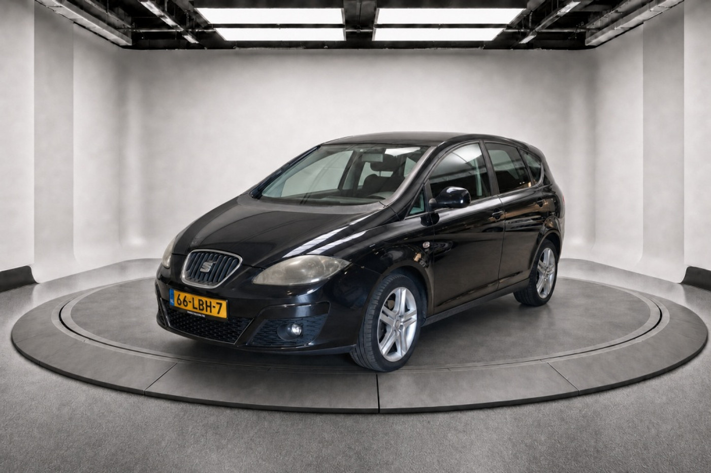 Seat Altea XL 1.8 TFSI Businessline High 2010 - voorkant