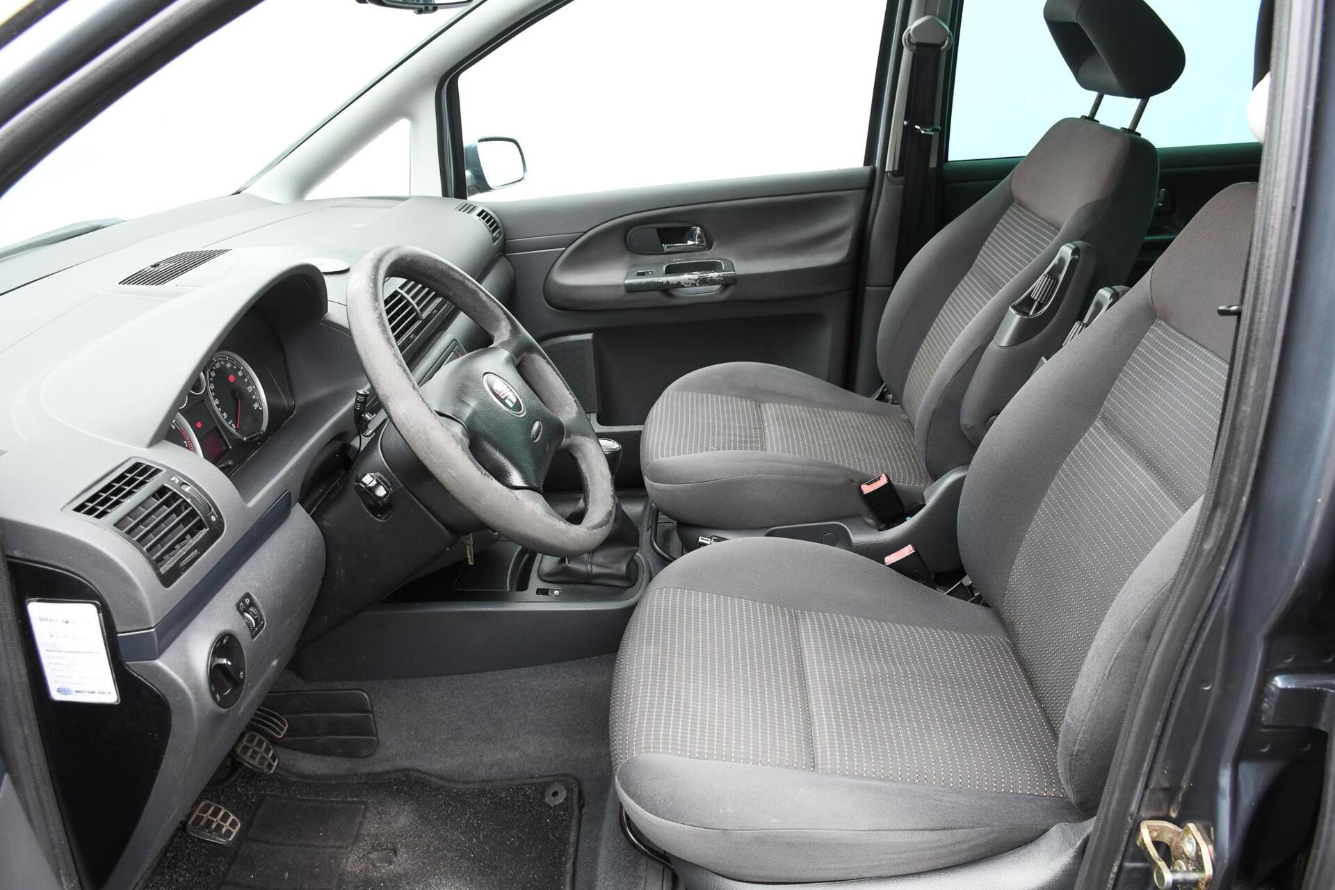 Foto van Seat Alhambra