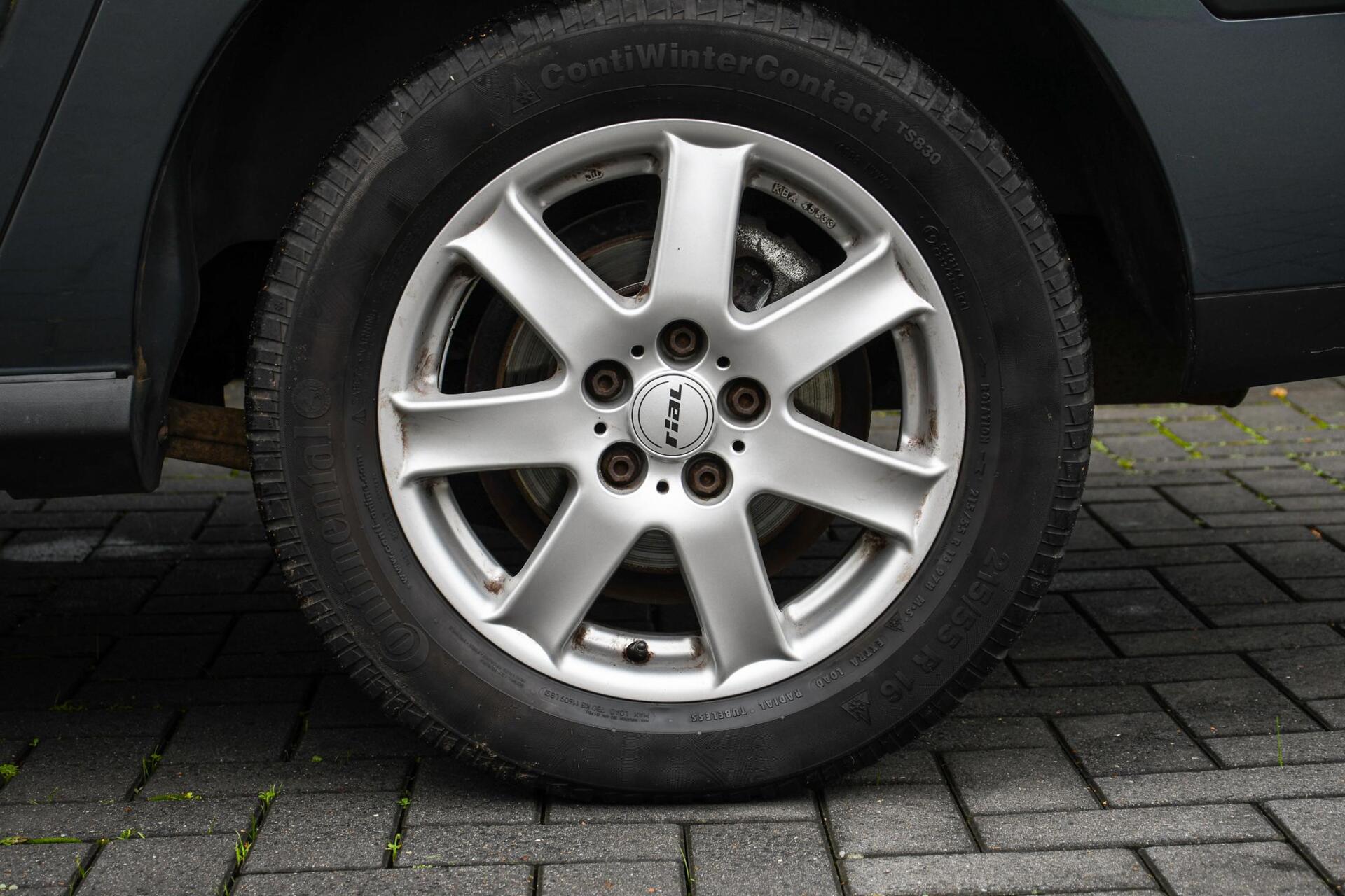 Foto van Seat Alhambra